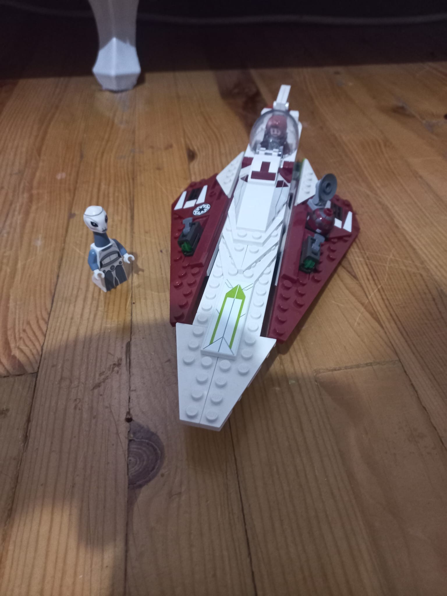 75333 LEGO® Obi-Wan Kenobi's Jedi Starfighter İkinci el