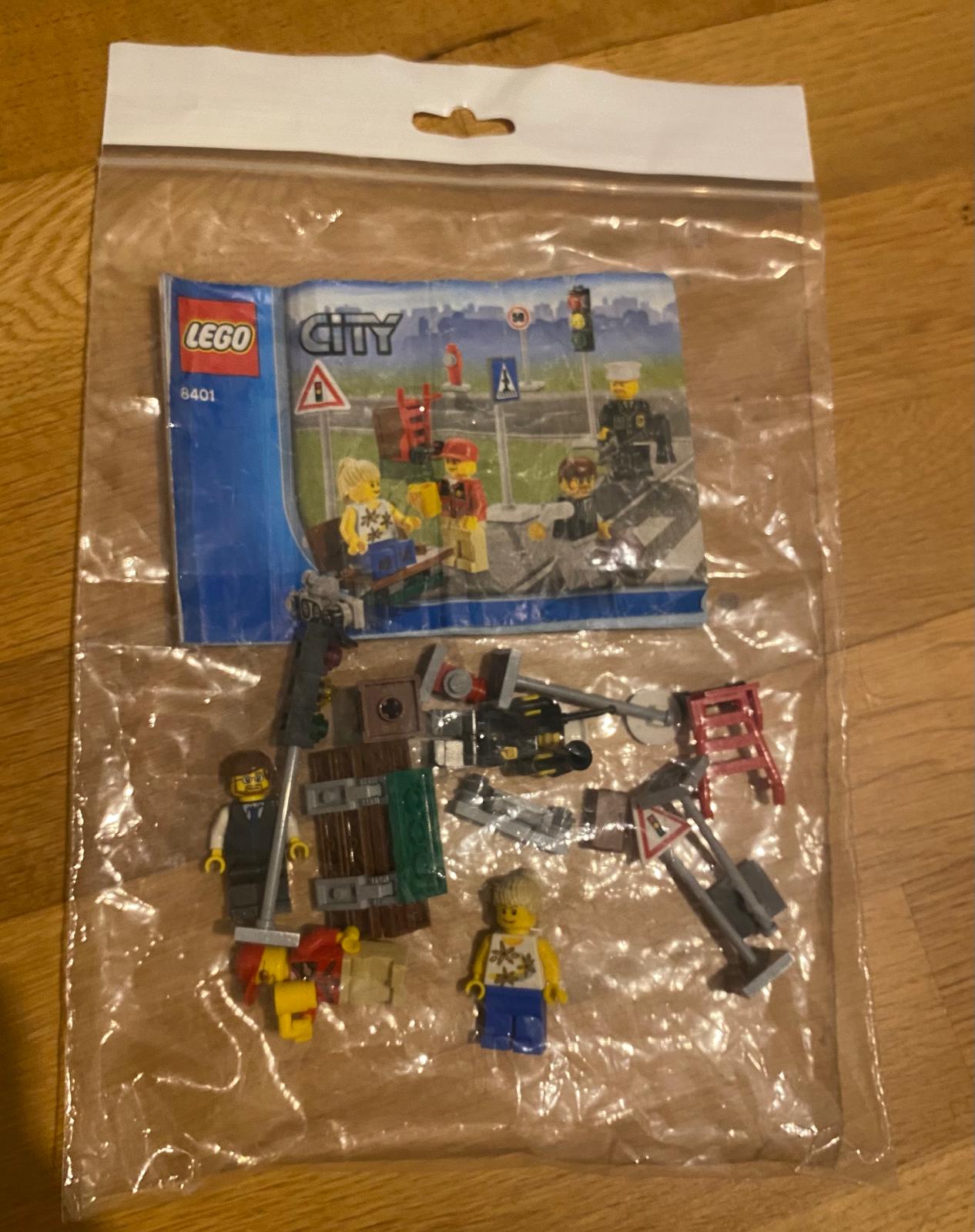 8401 LEGO® City Minifigure Collection İkinci el
