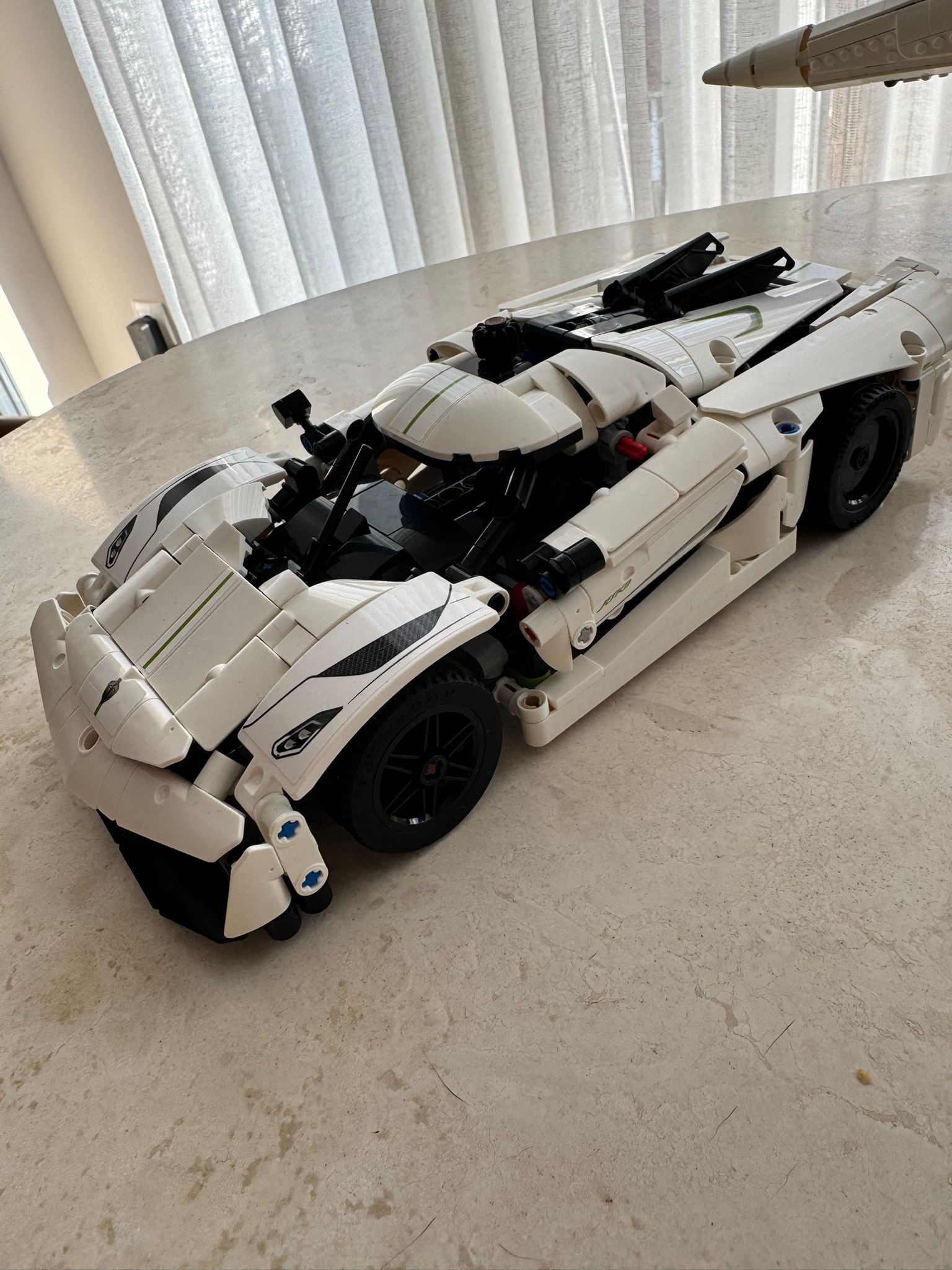 42184 - Koenigsegg Jesko Absolut White Hypercar - İkinci el