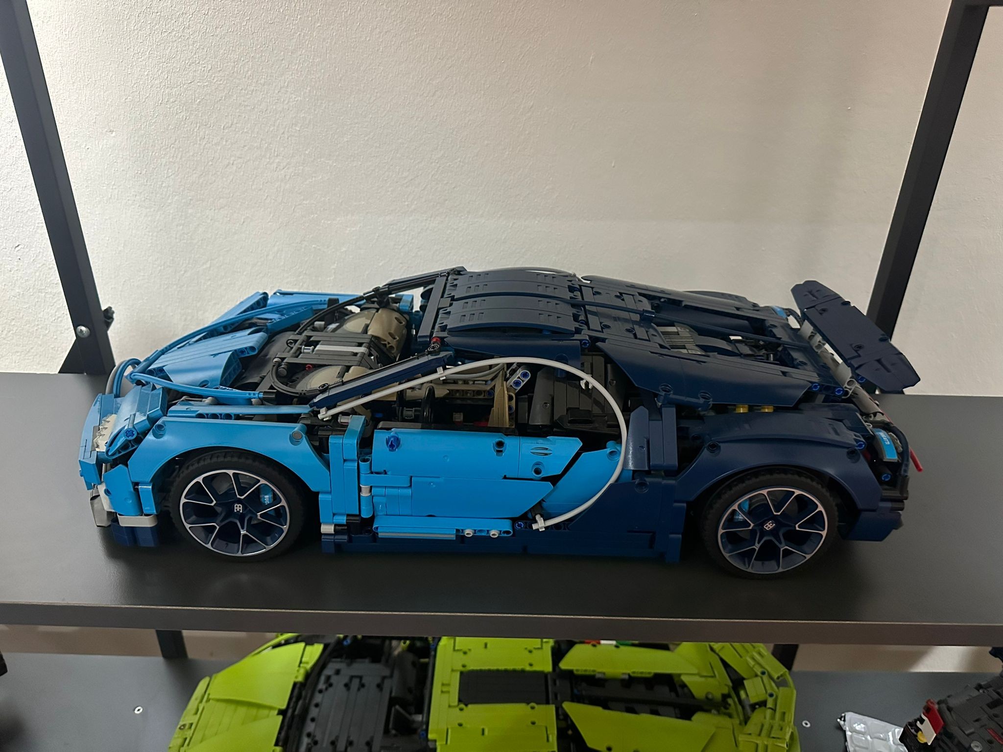 42083 - Bugatti Chiron - İkinci el