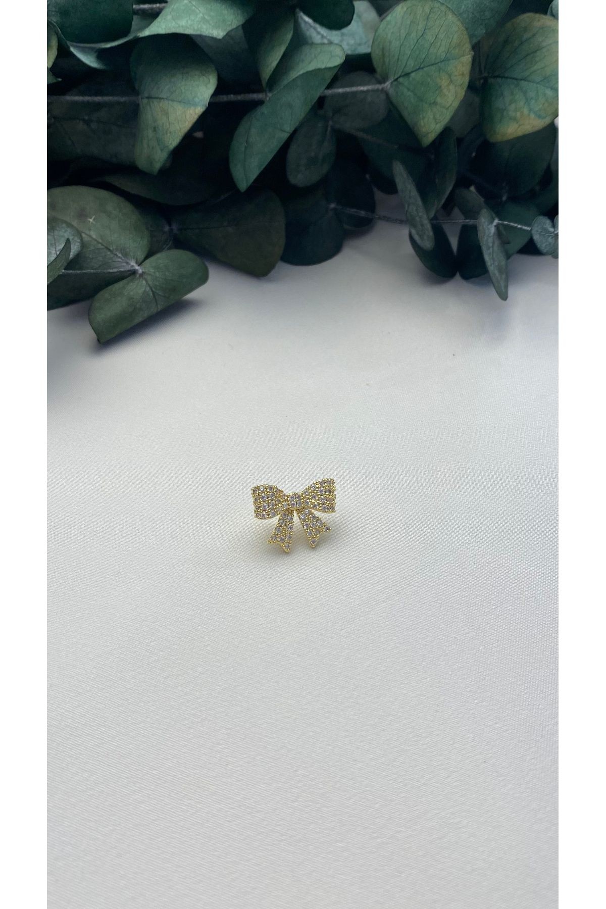 ALTIN KAPLAMA ZİRKON TAŞLI KURDELE EARCUFF GOLD