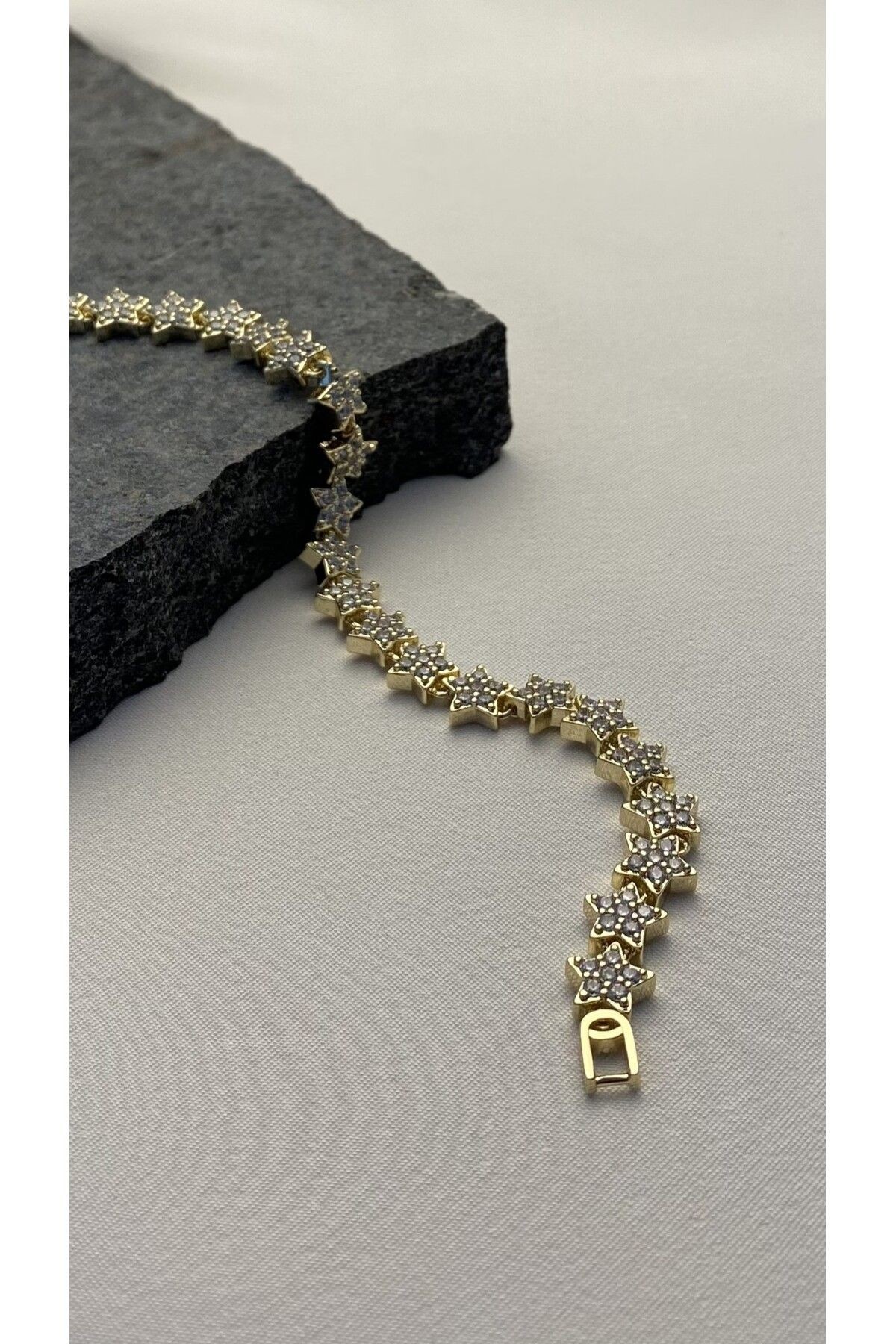 XUPING ZİRKON TAŞLI YILDIZ YOLU VIP BİLEKLİK GOLD