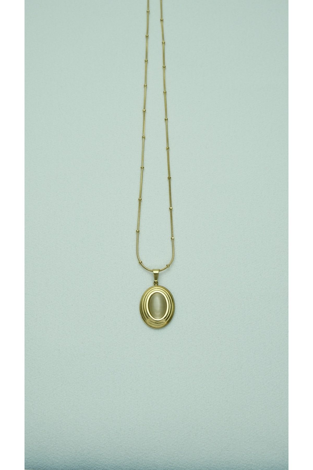 Çelik Vintage Pinterest Bej Taşlı Detaylı Gold Kolye