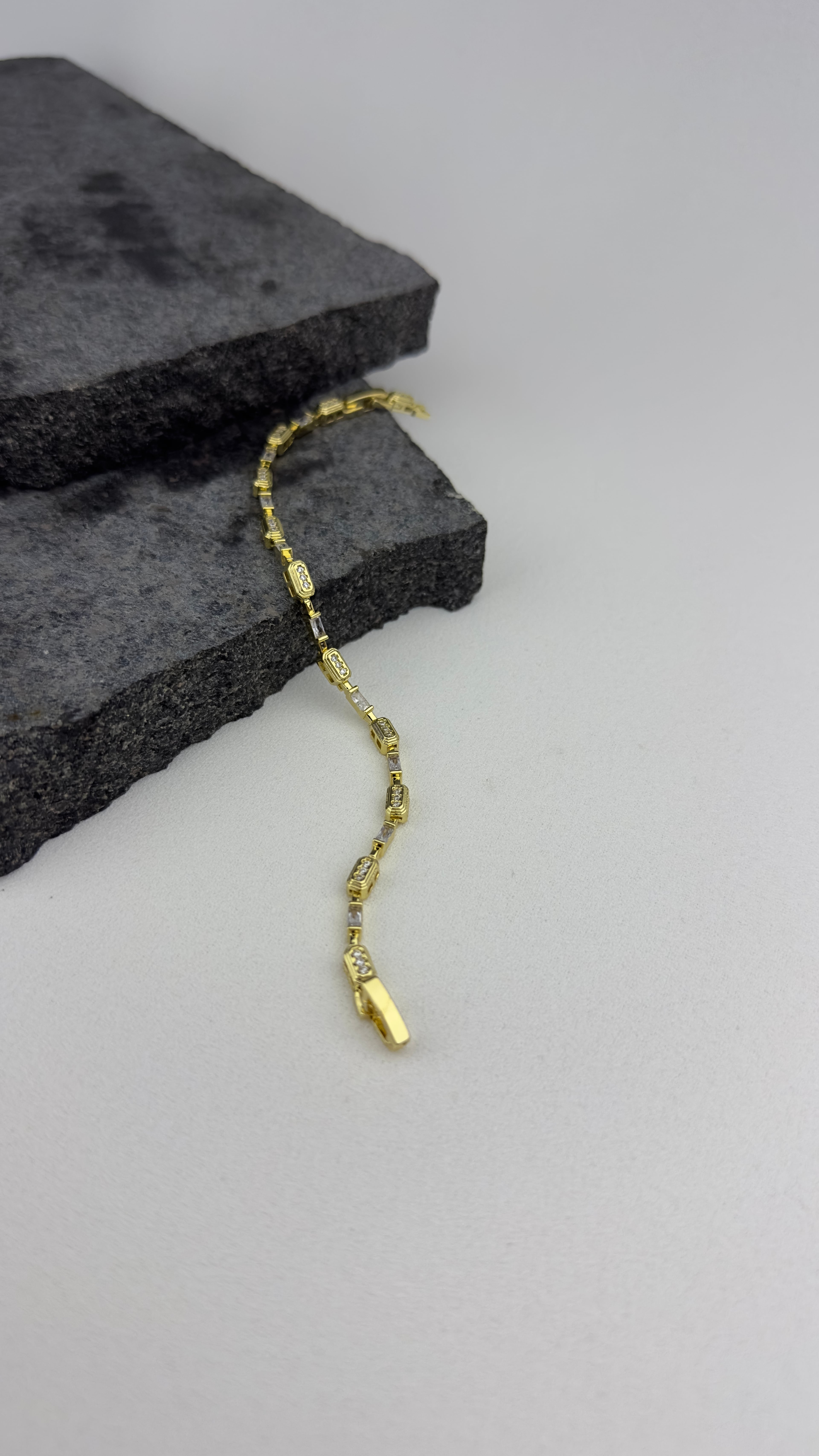 VIP Glitter Zirkon Taşlı Bileklik Gold 