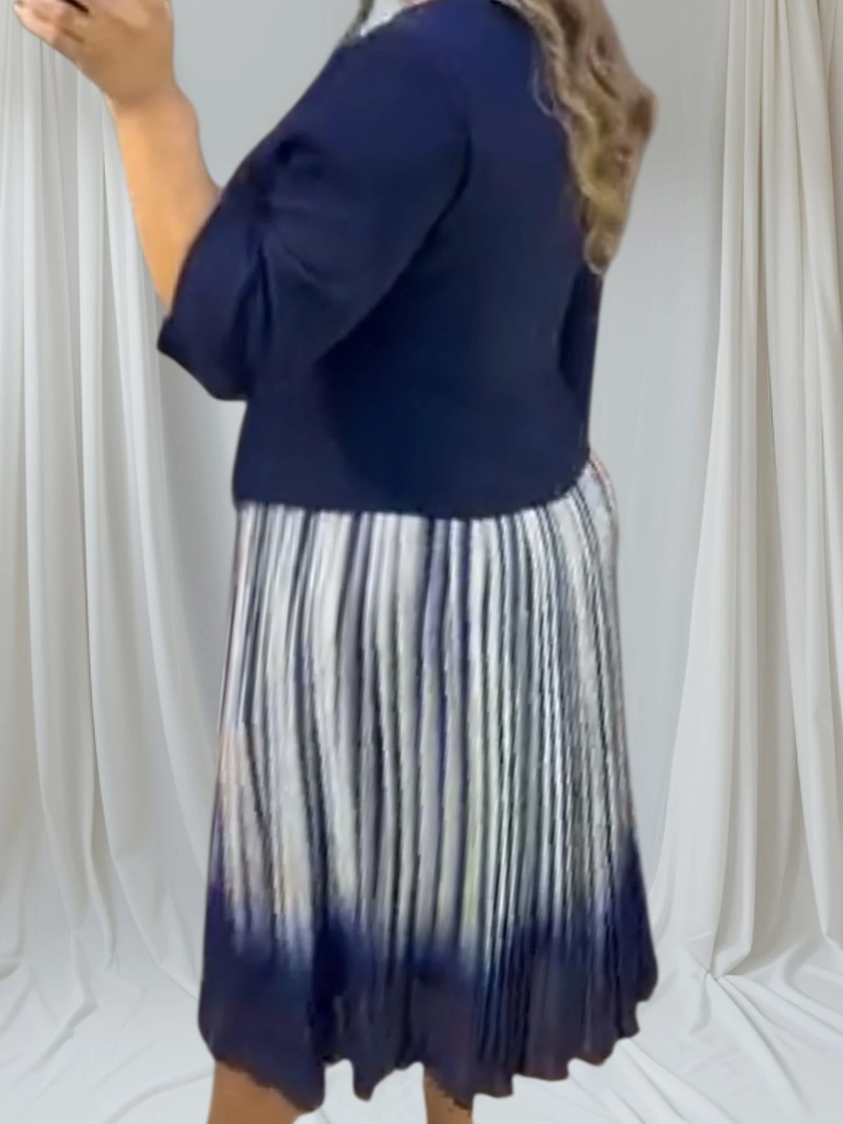 Krep Kumaş Alt Kısmı Pilise Şifon Tasarım Elbise