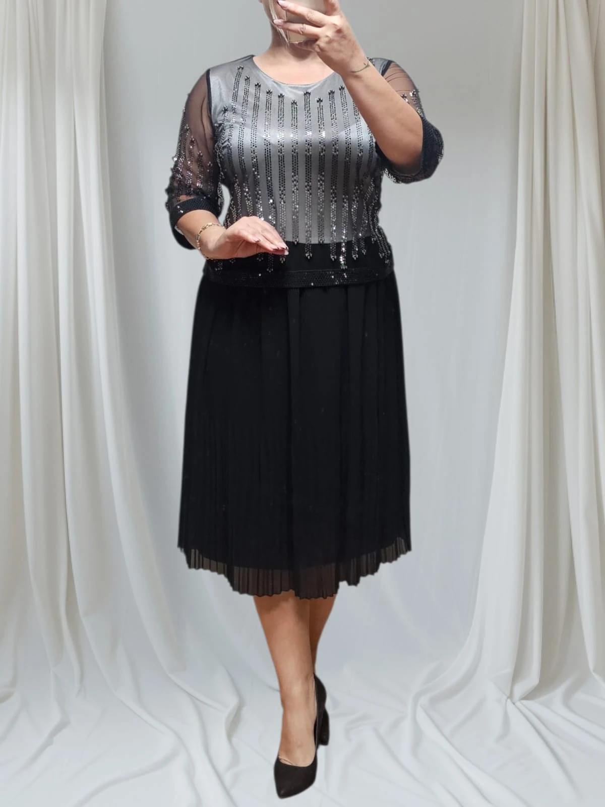 Siyah Taşlı Şifon Tasarım Elbise