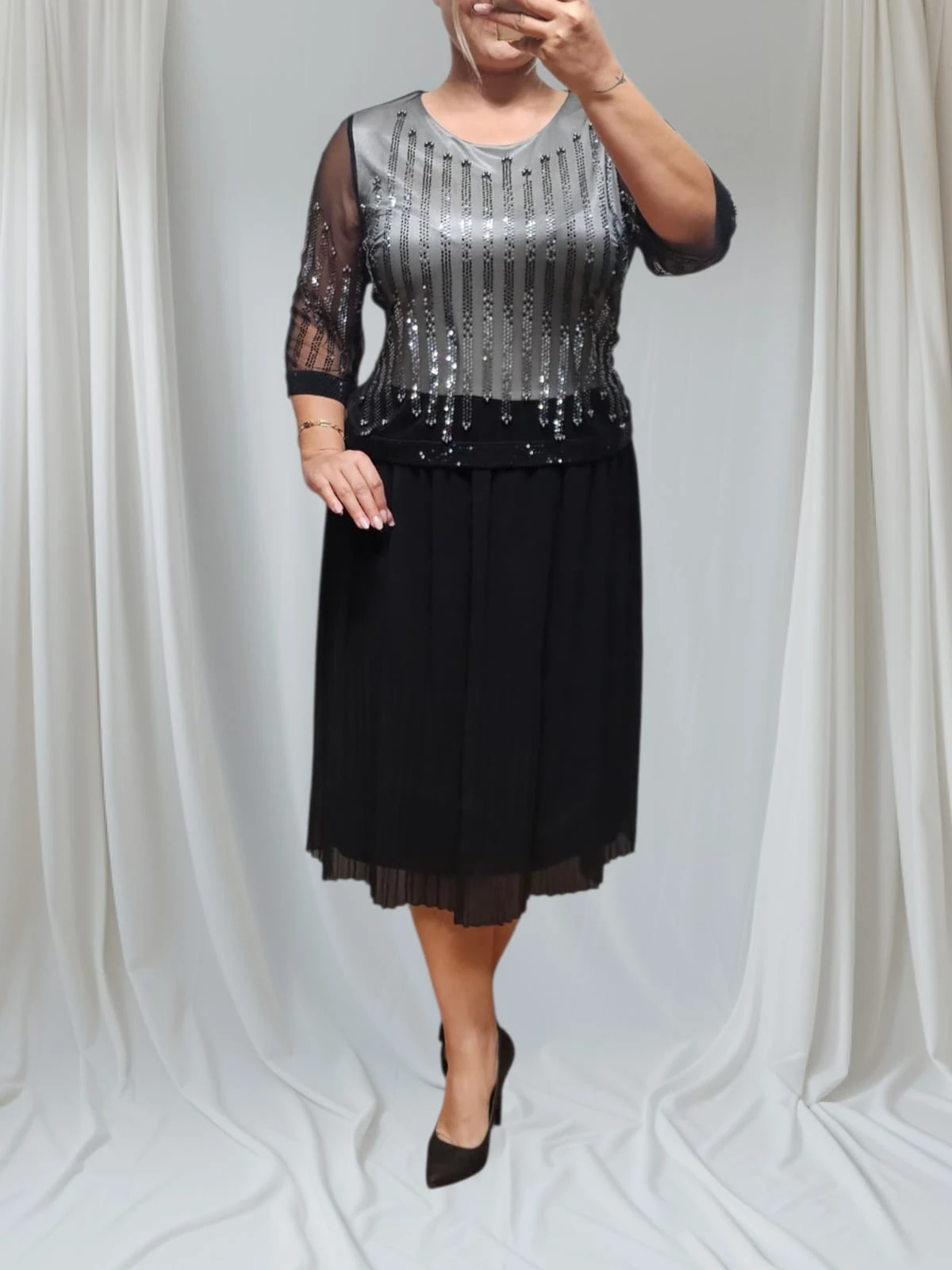 Siyah Taşlı Şifon Tasarım Elbise