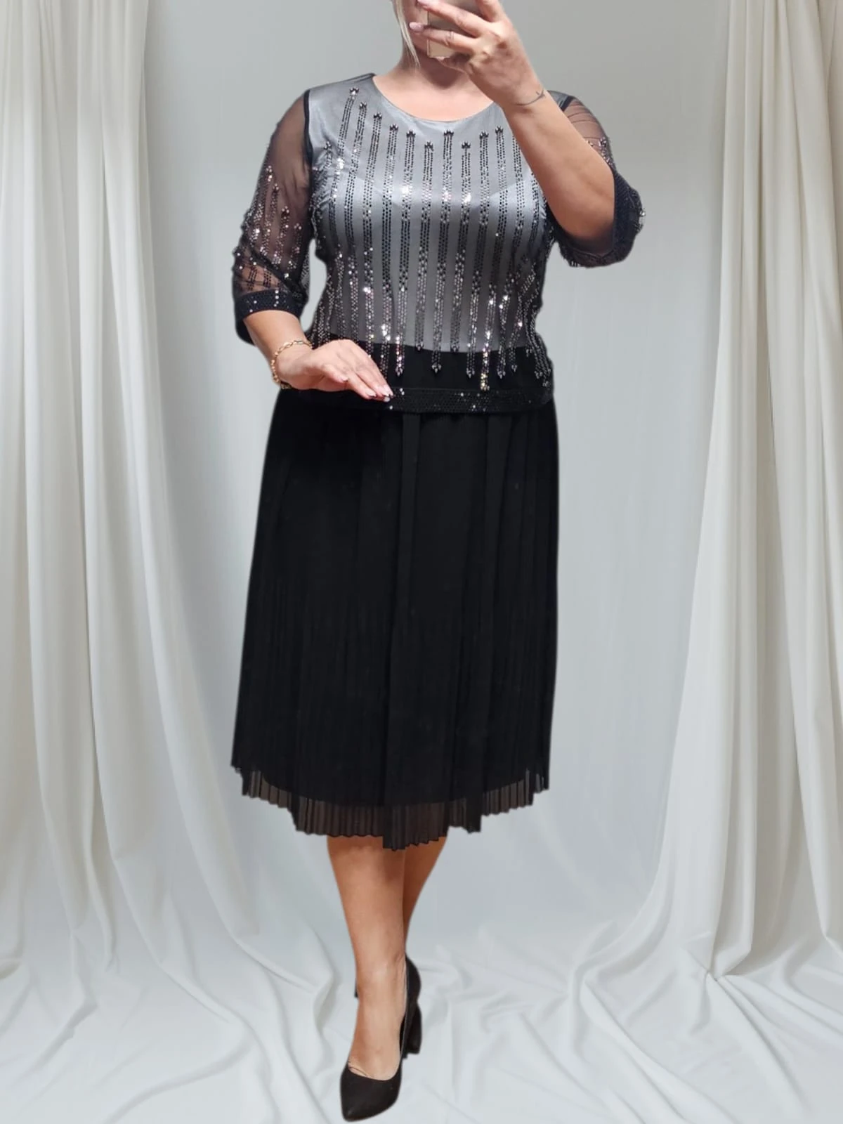 Siyah Taşlı Şifon Tasarım Elbise
