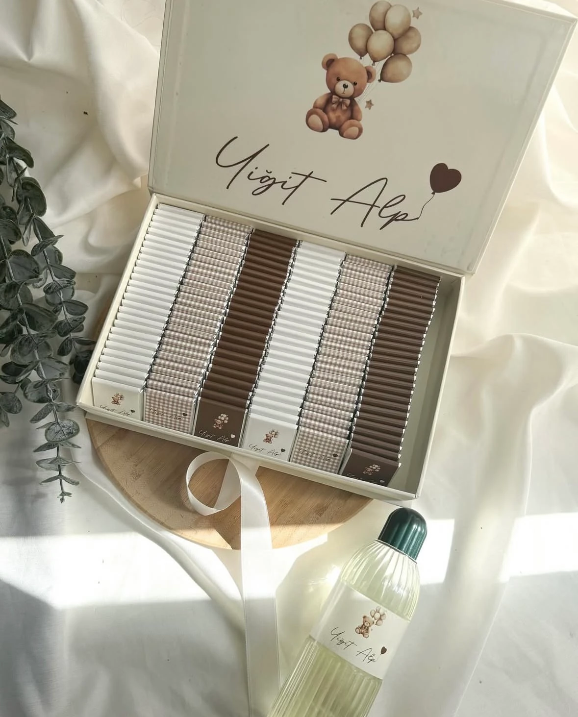 Kitap Kutuda Bebek Çikolatası 100 Adet