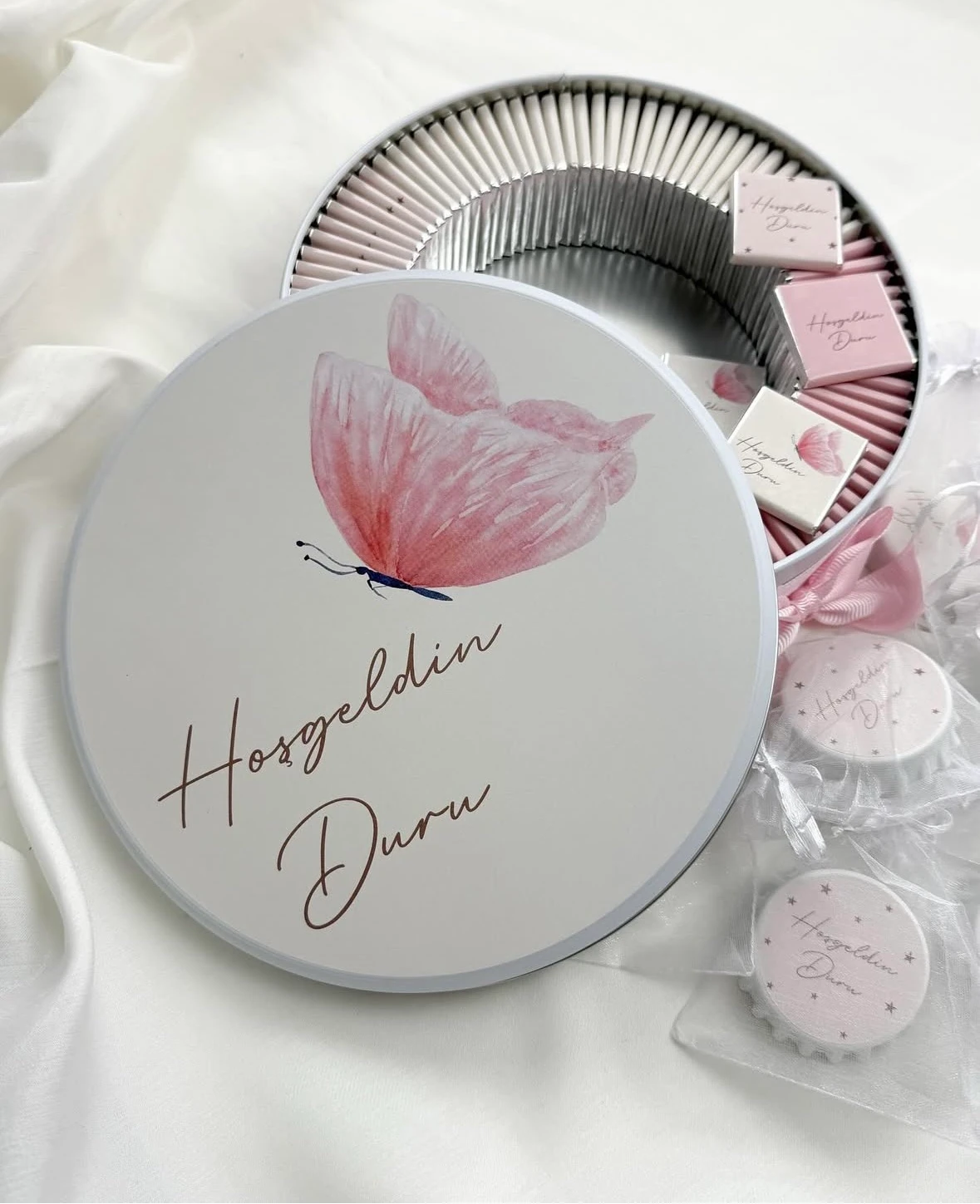 İsme Özel Kız Bebek Çikolatası