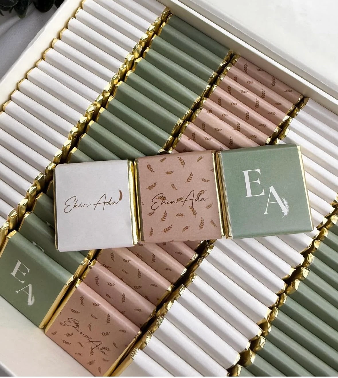 Kitap Kutuda Bebek Çikolatası 100 Adet