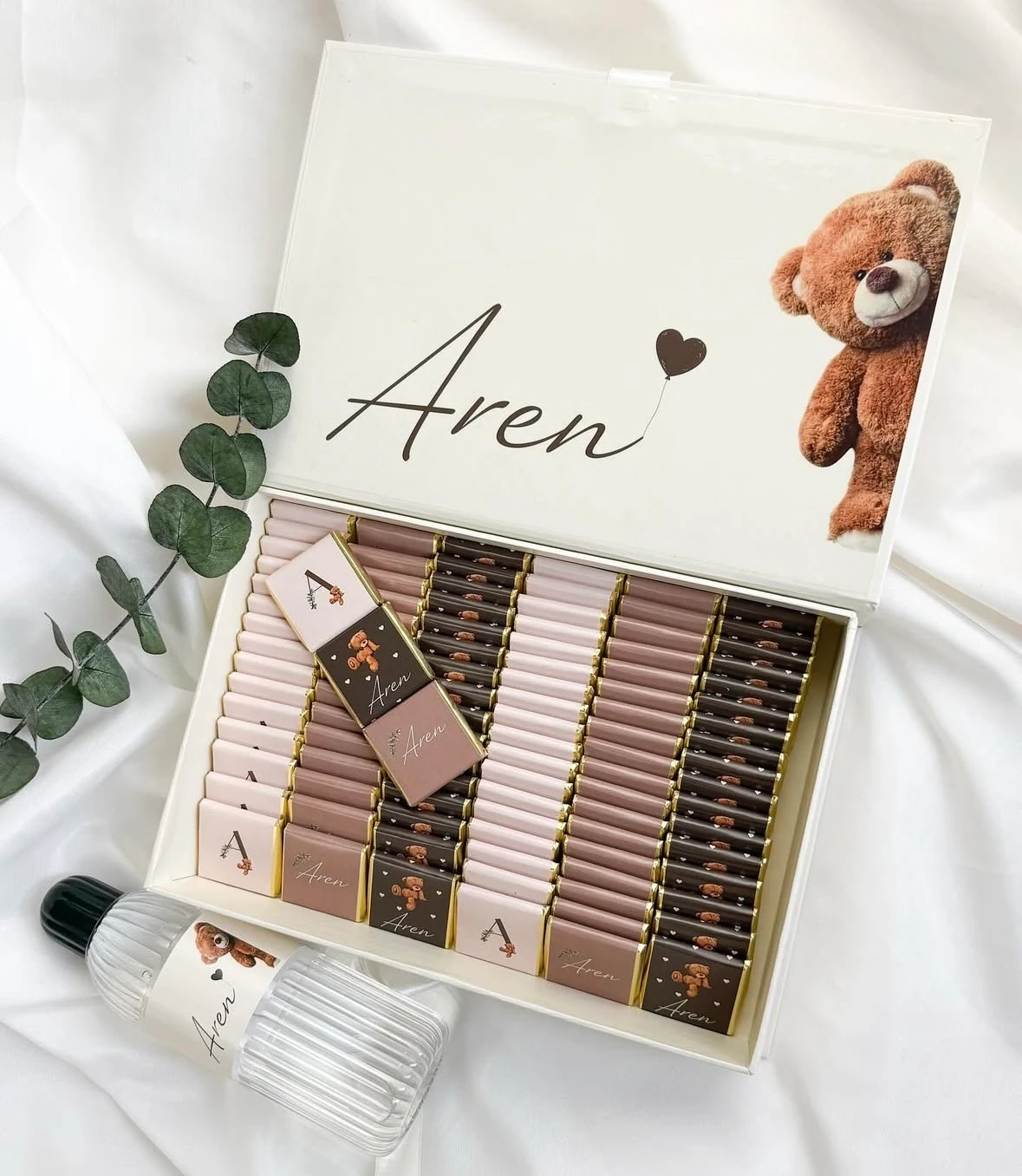 Kitap Kutuda Bebek Çikolatası