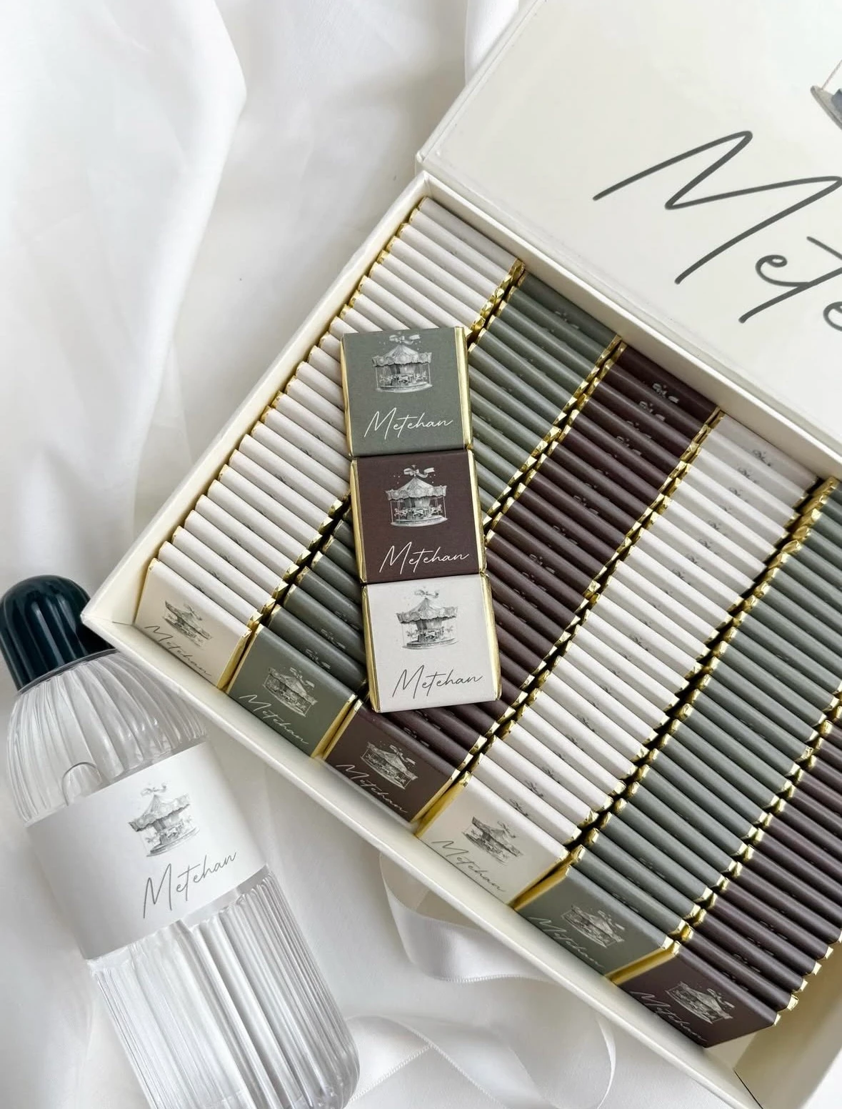 Kitap Kutuda Bebek Çikolatası 100 Adet