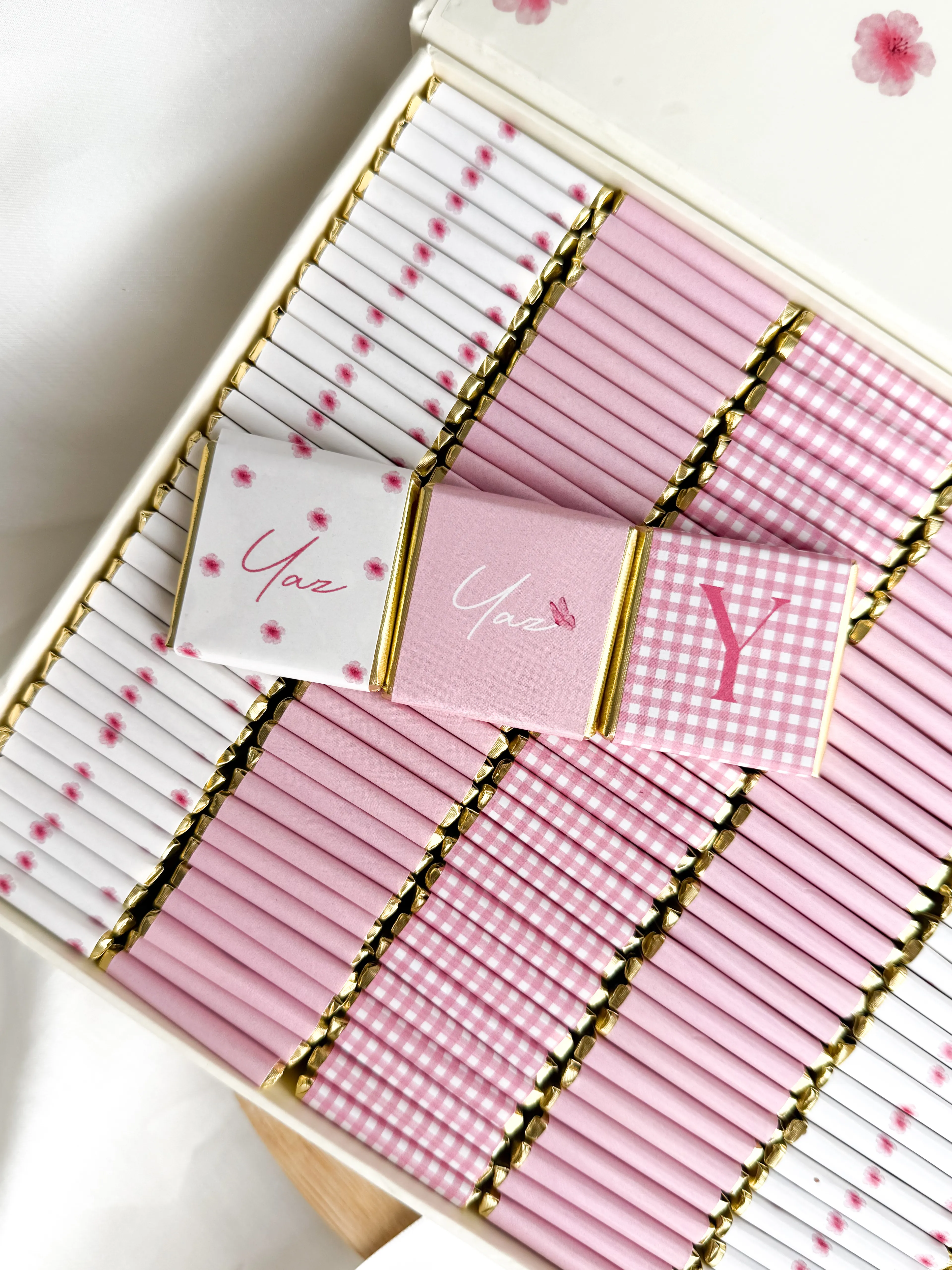 Kitap Kutuda 100 Adet Bebek Çikolatası