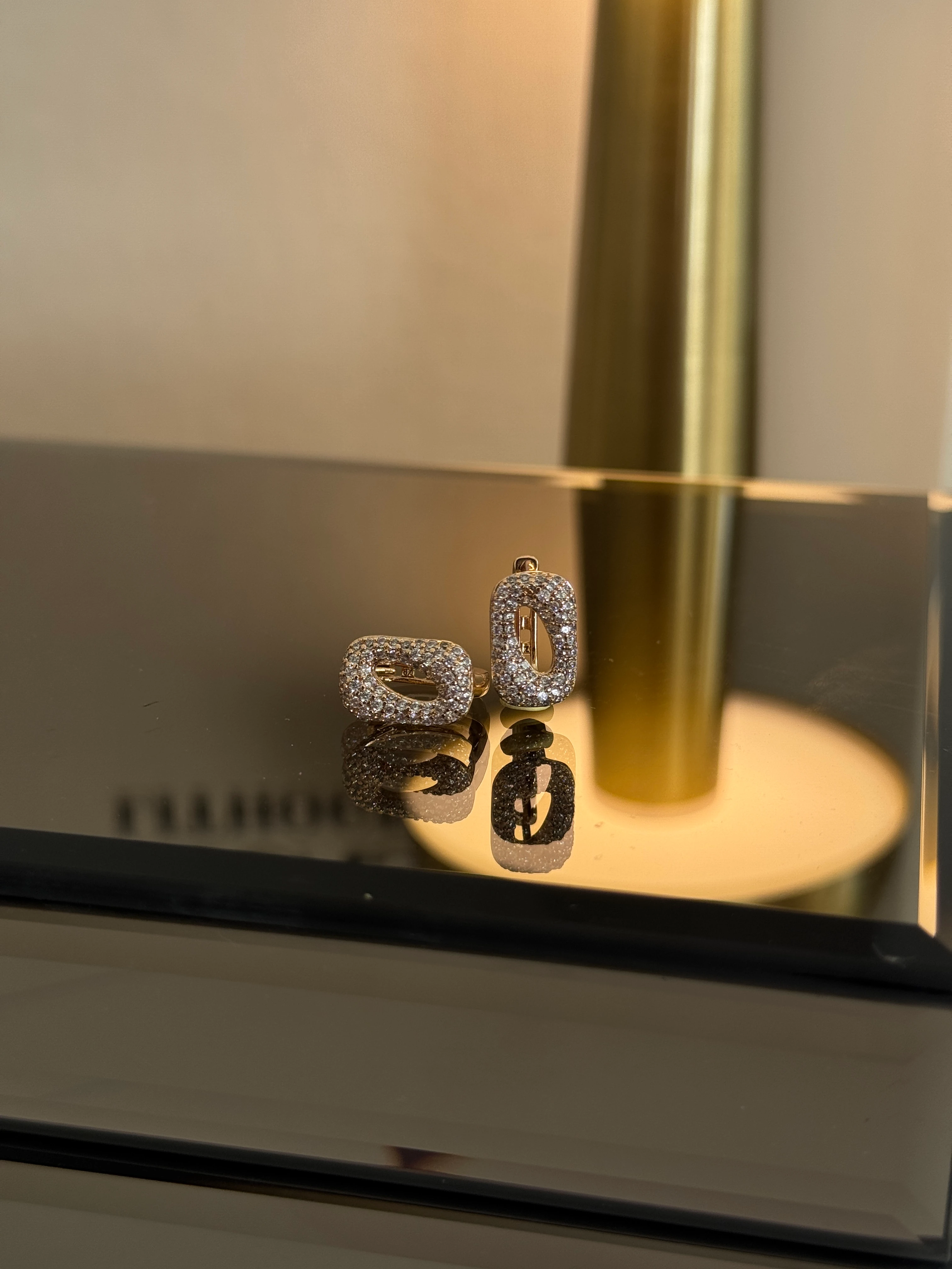 Xuping Taşlı Küpe