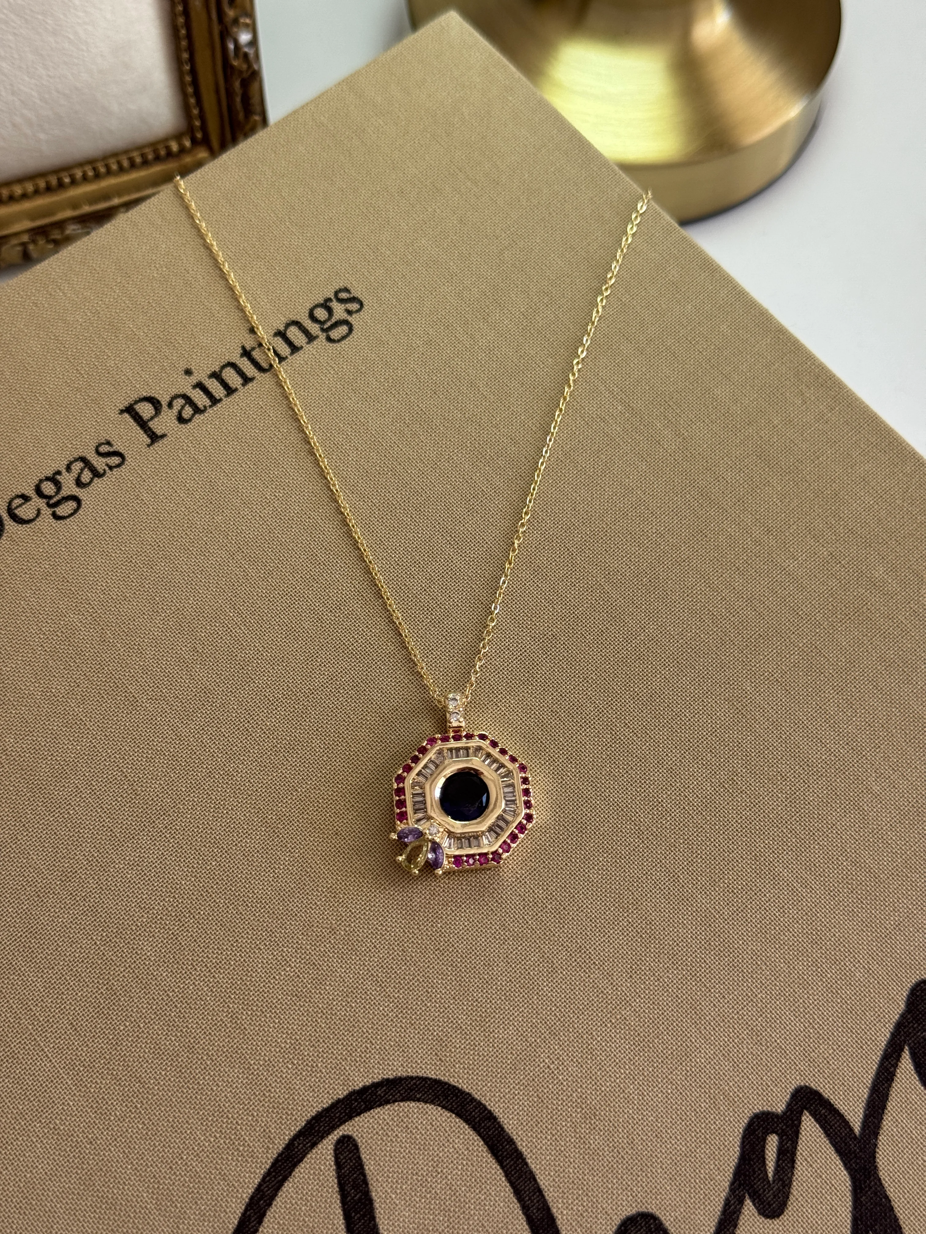 Vip Pembe Zirkon Taşlı Tasarım Kolye