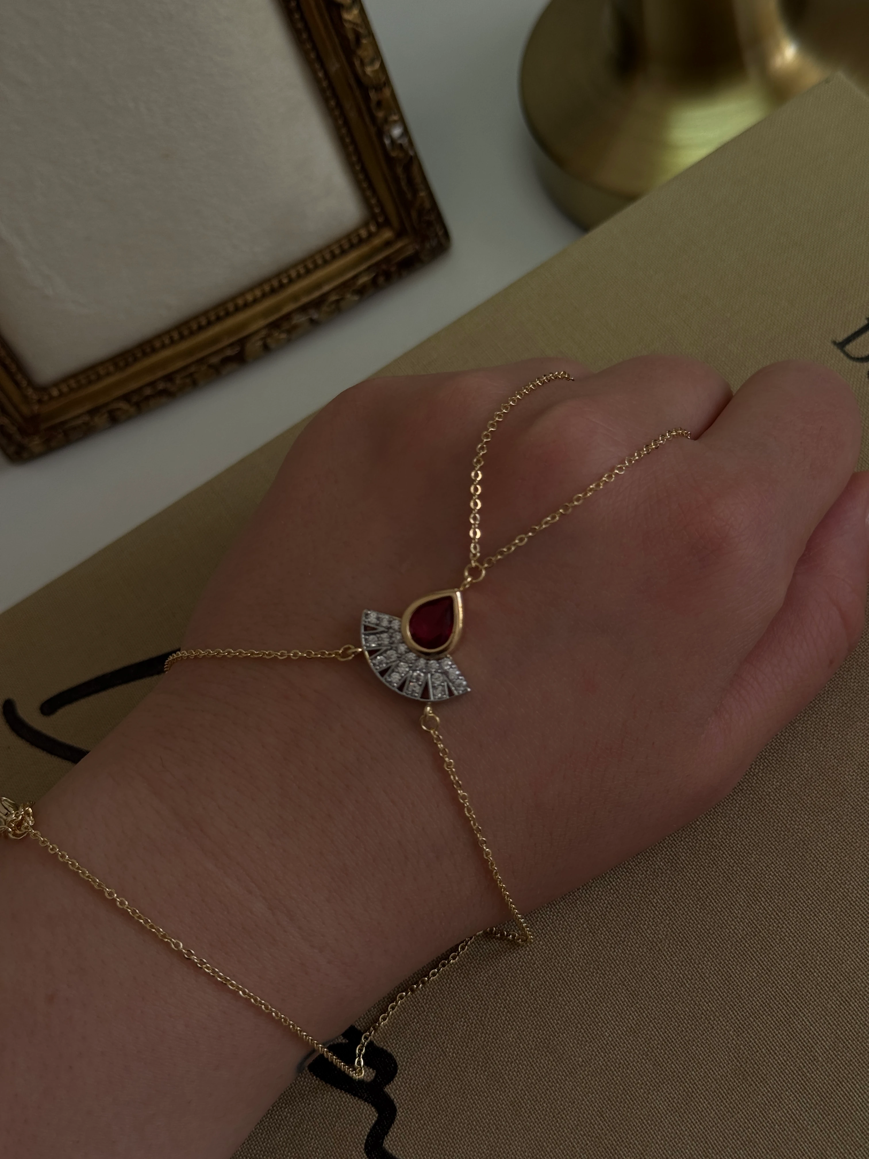 Vip Zirkon Taşlı Damla Şahmeran