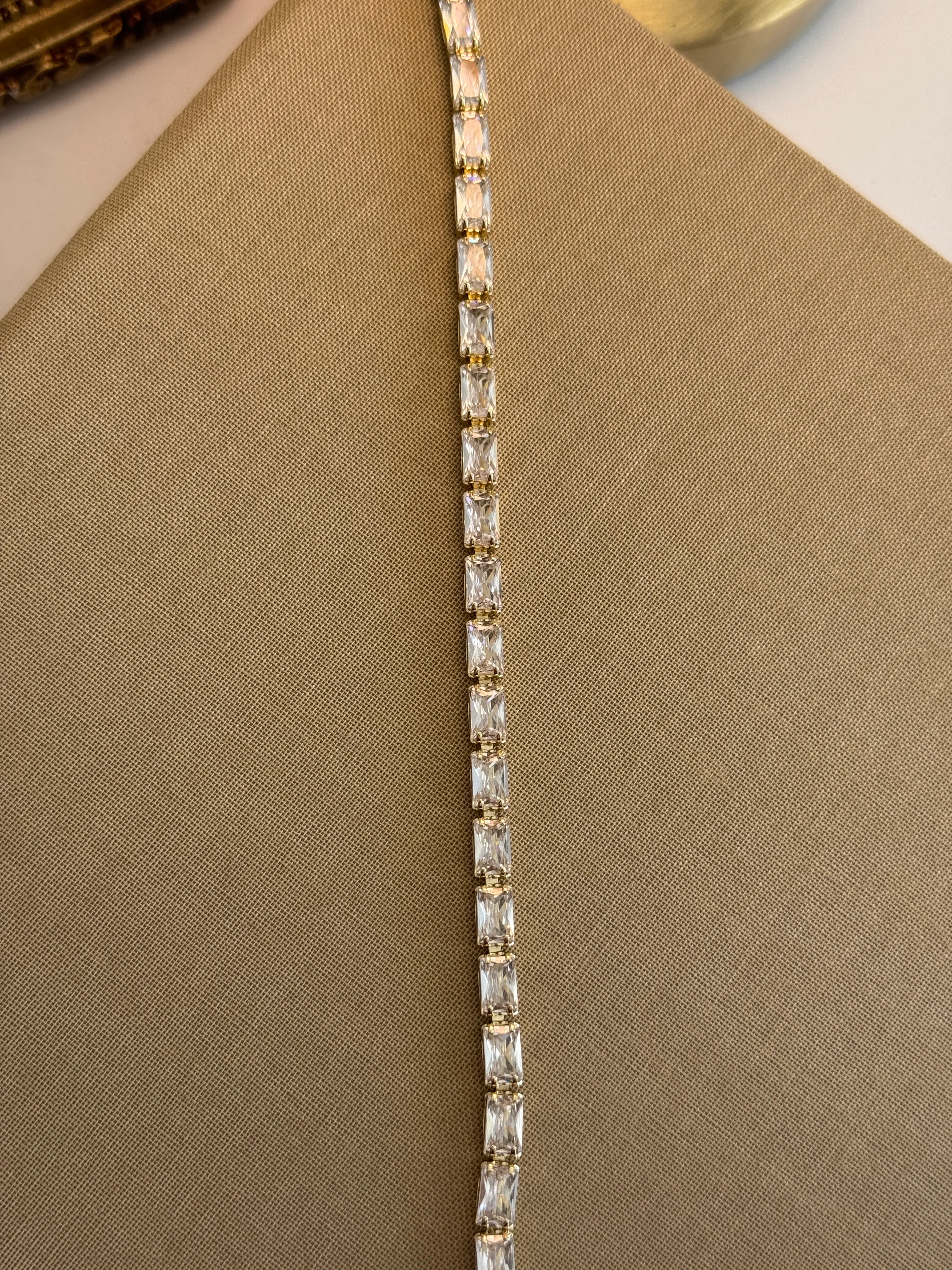 14K Zirkon Taşlı Su Yolu Bileklik