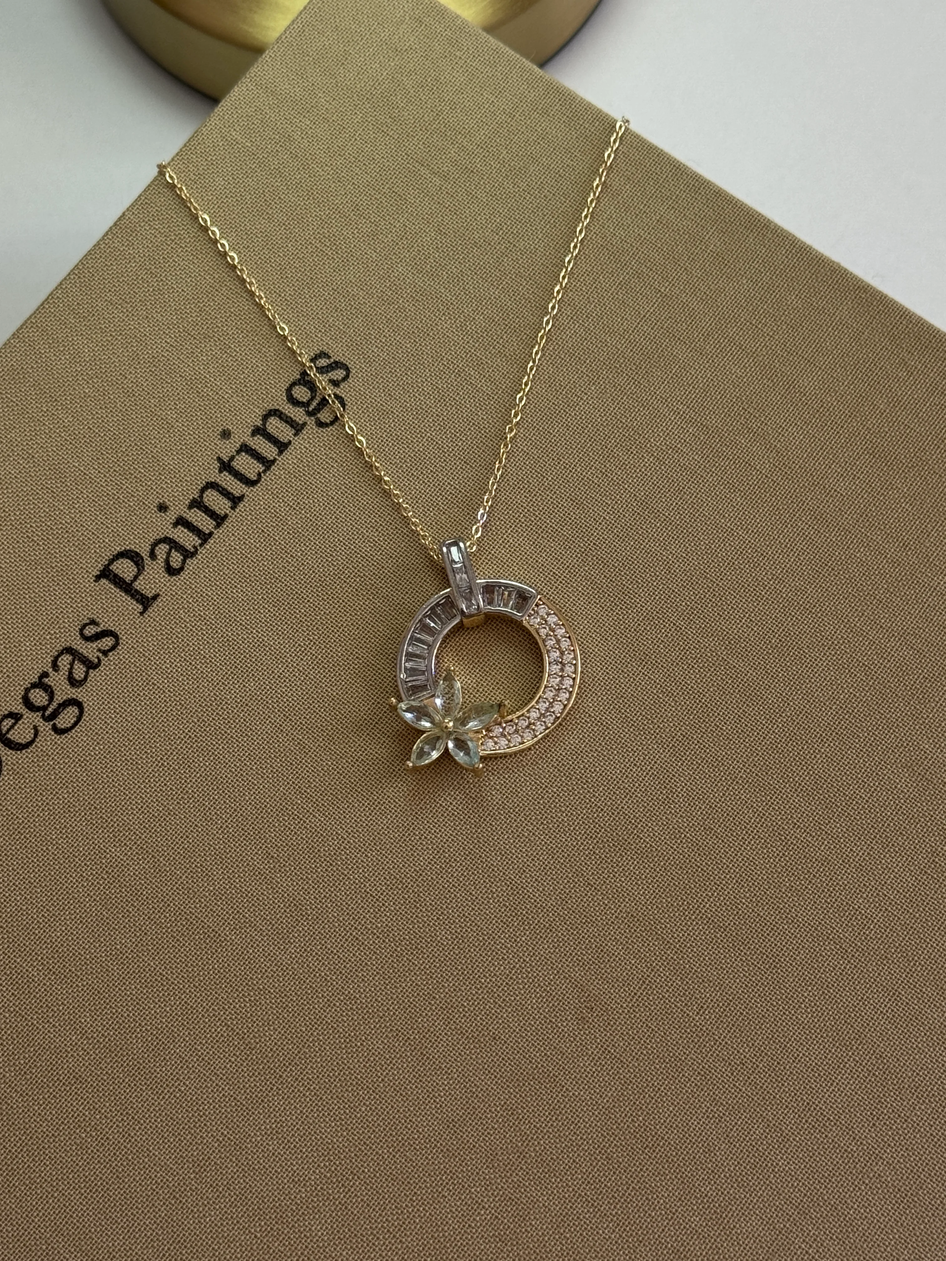 Vip Zirkon Taşlı Yuvarlak Kolye