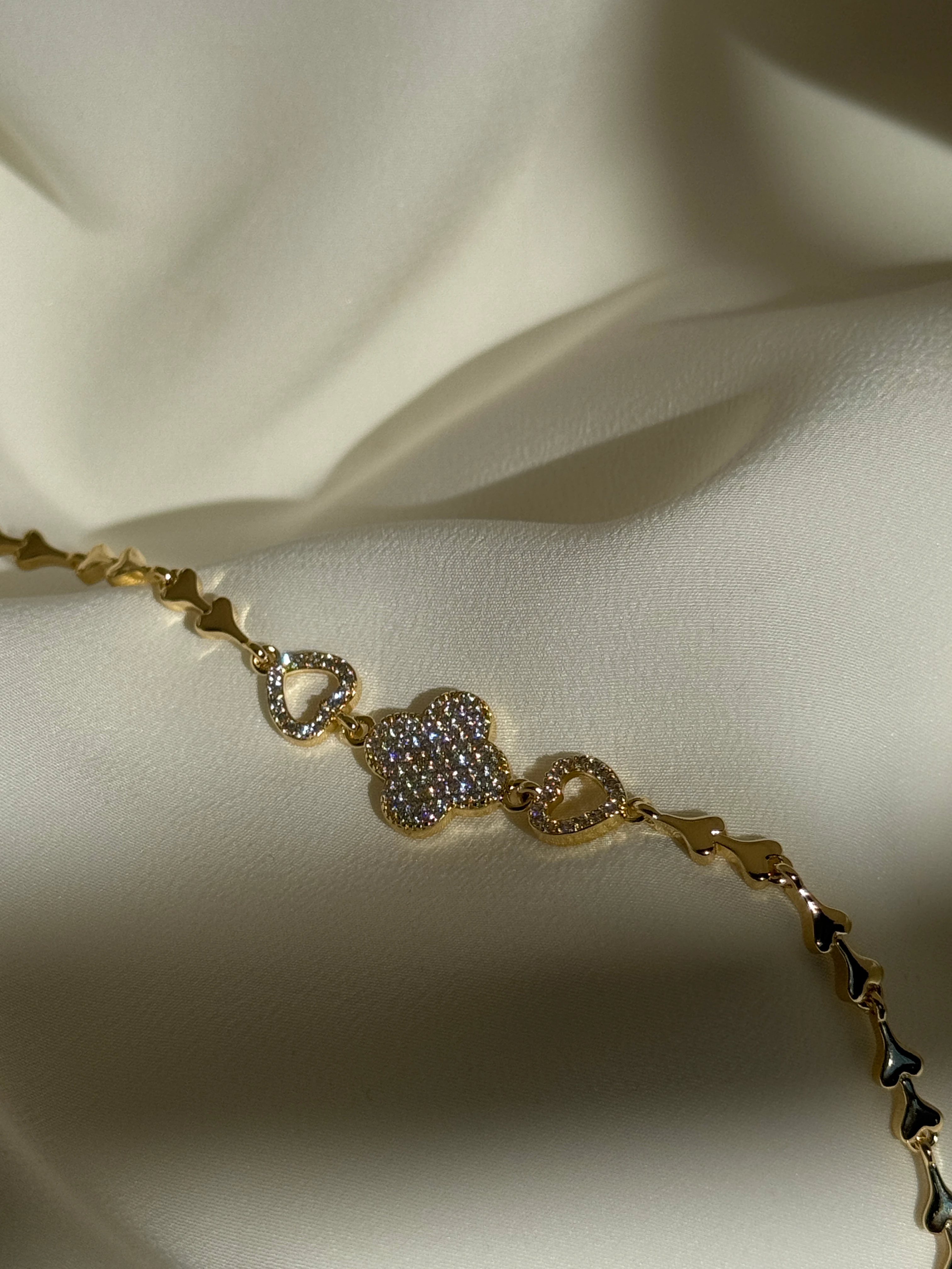 14K Yonca Taşlı Bileklik