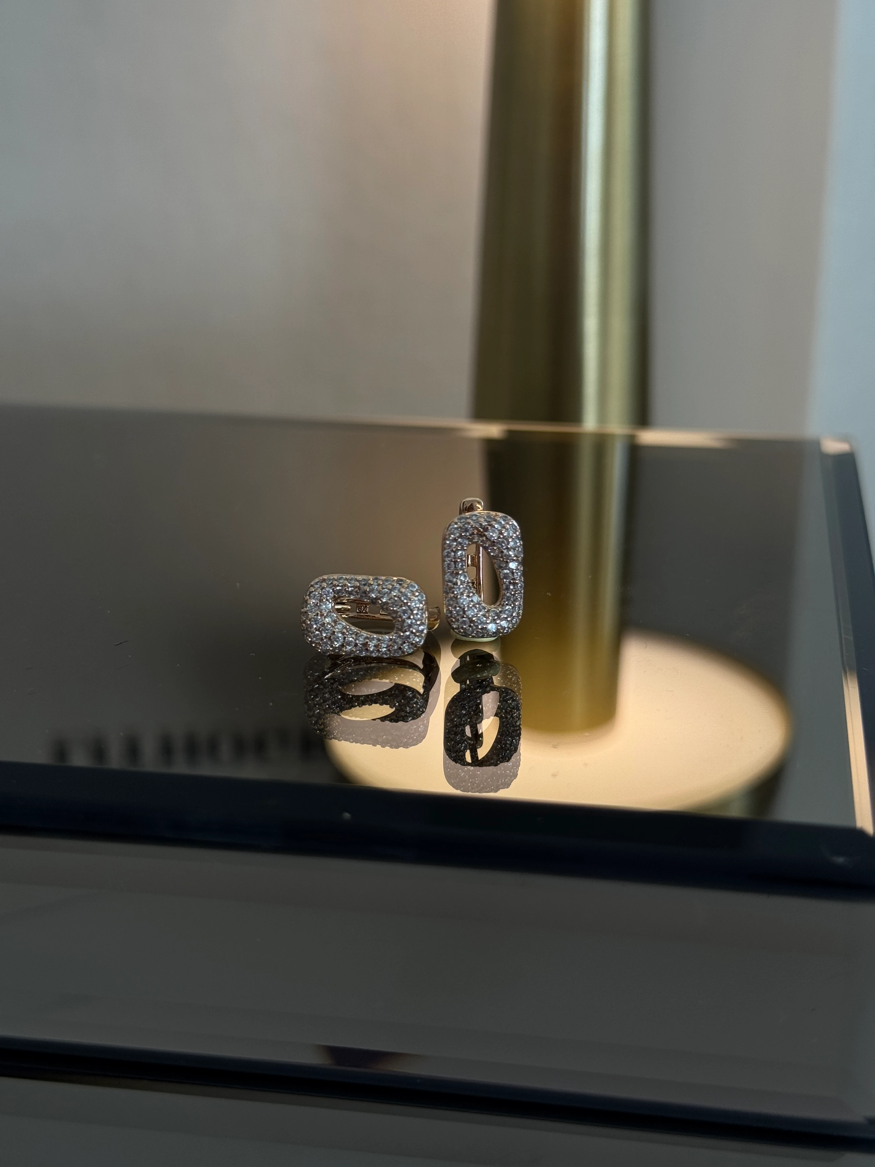 Xuping Taşlı Küpe