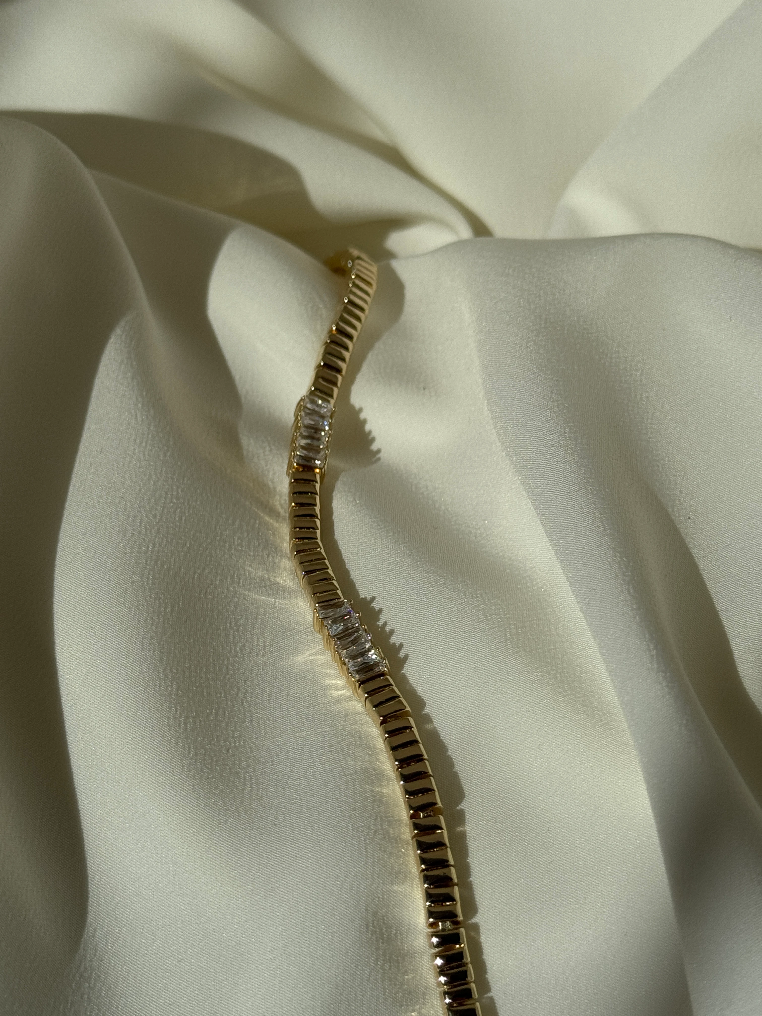 14K Zirkon Taşlı Bileklik