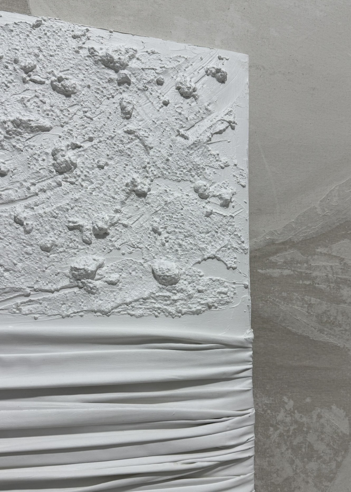 Dokulu Tablo – Lunar Drapery | El Yapımı 3D Dekoratif Duvar Tablosu
