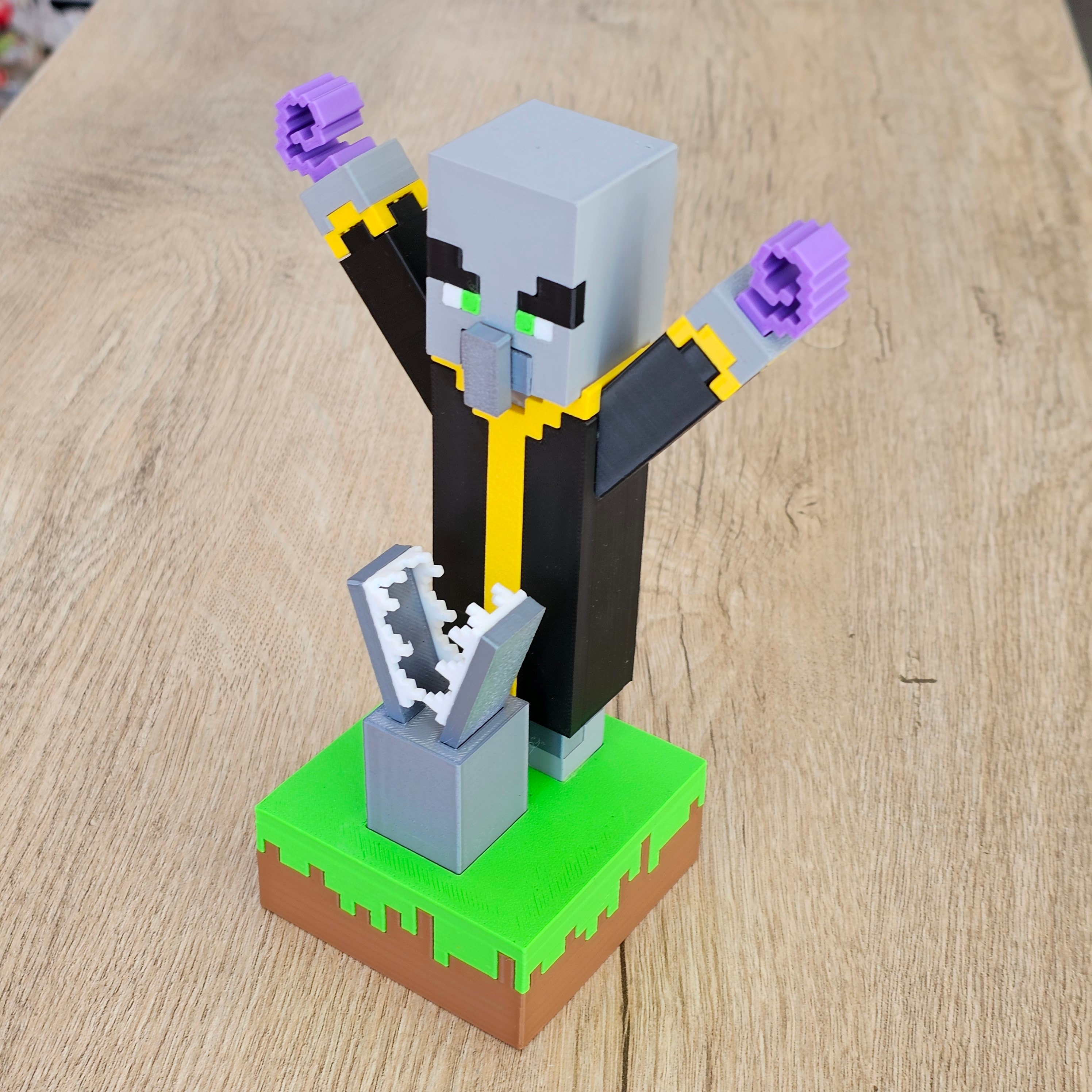Minecraft Oyun Figürü Evoker