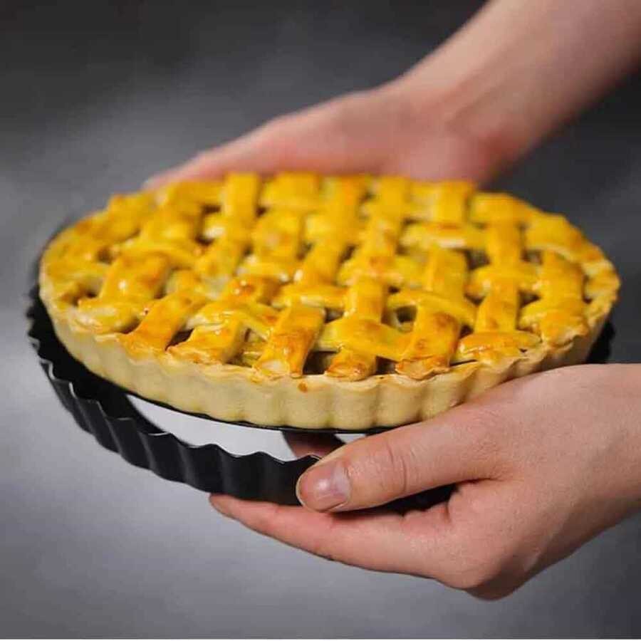 Tabanı Çıkan Dalgalı Tart Kalıbı Premium 28X3 Cm