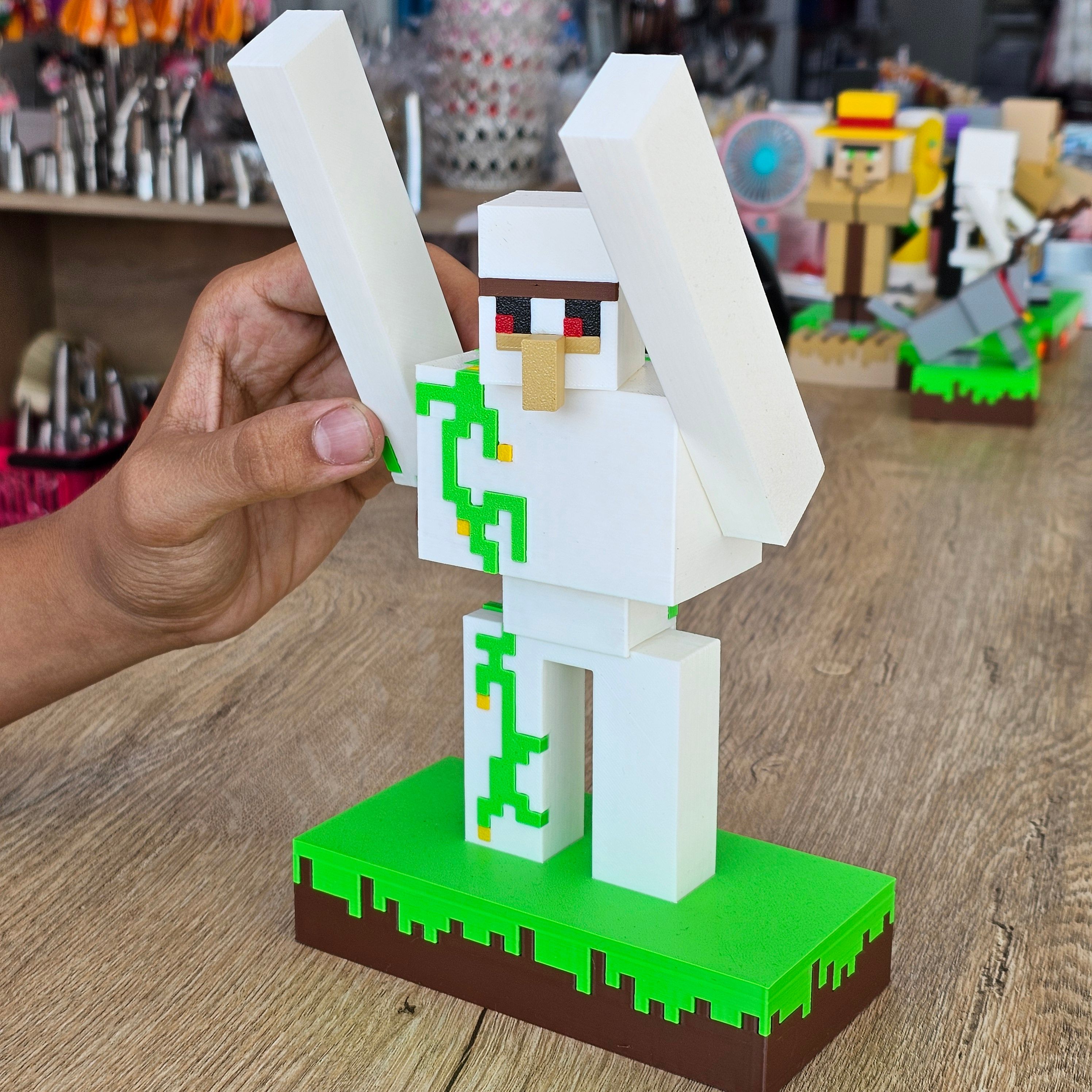Minecraft Oyun Figürü Golem