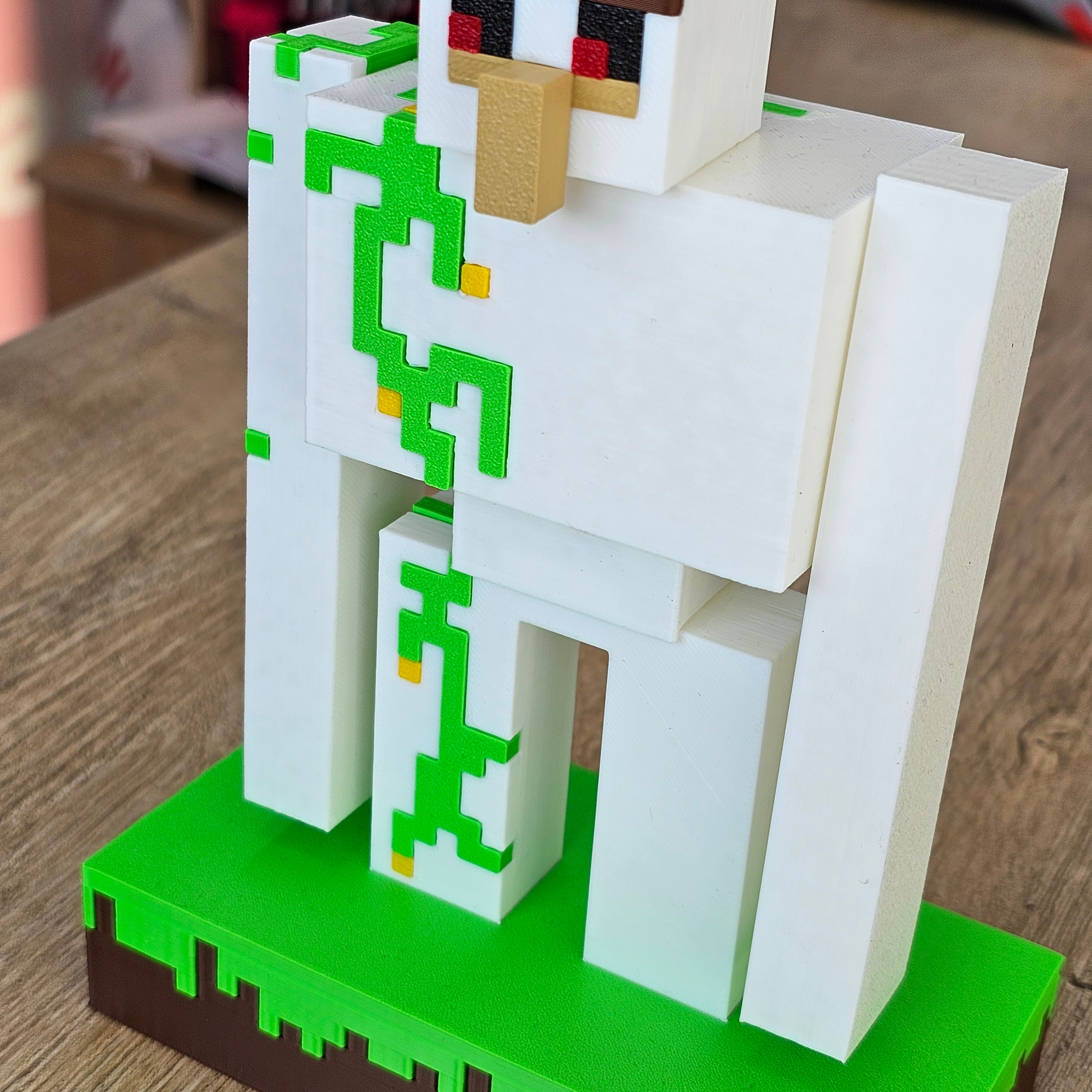 Minecraft Oyun Figürü Golem