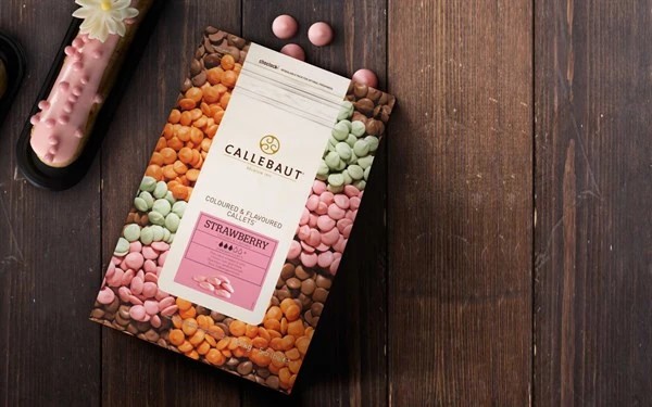 Callebaut Renkli Pul Kuvertür Çikolatalar - Çilek