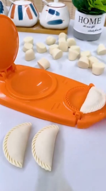 Pratik Mantı Ravioli Yapma Aparatı