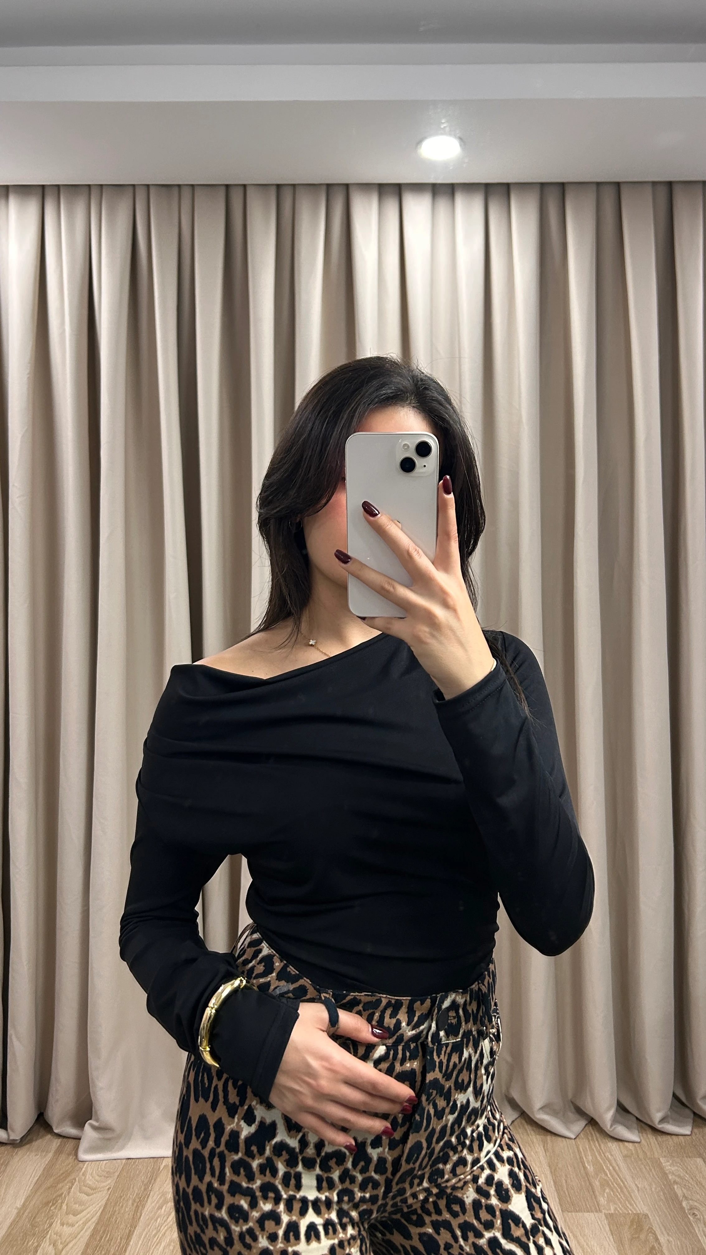 DÖKÜMLÜ BLUZ - Siyah