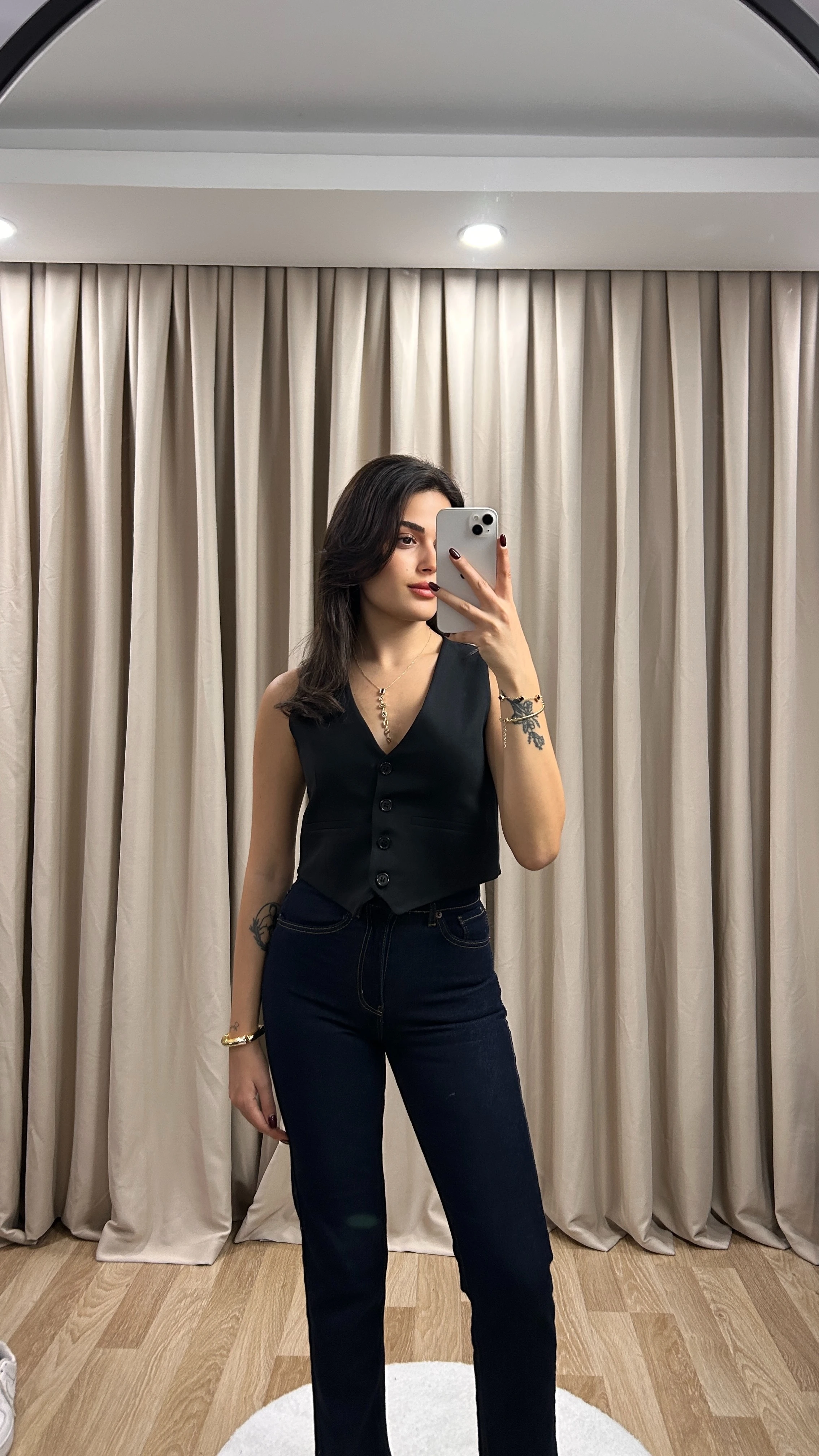 BOY FİT KESİK PAÇA JEAN