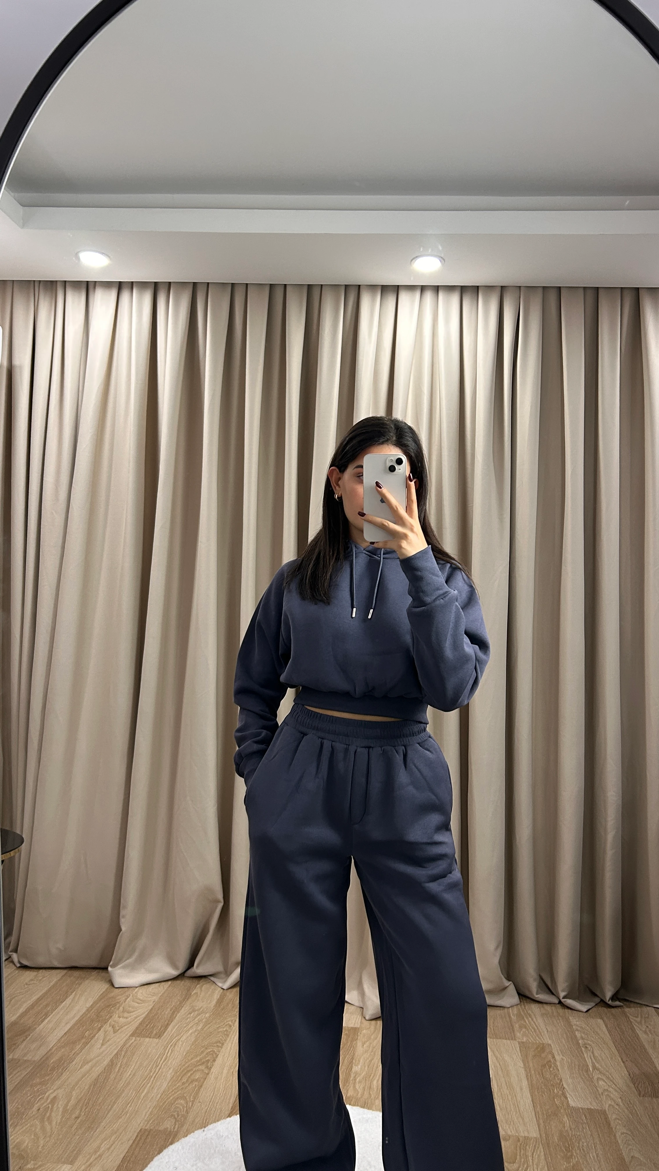 KAPŞONLU EŞOFMAN TAKIM