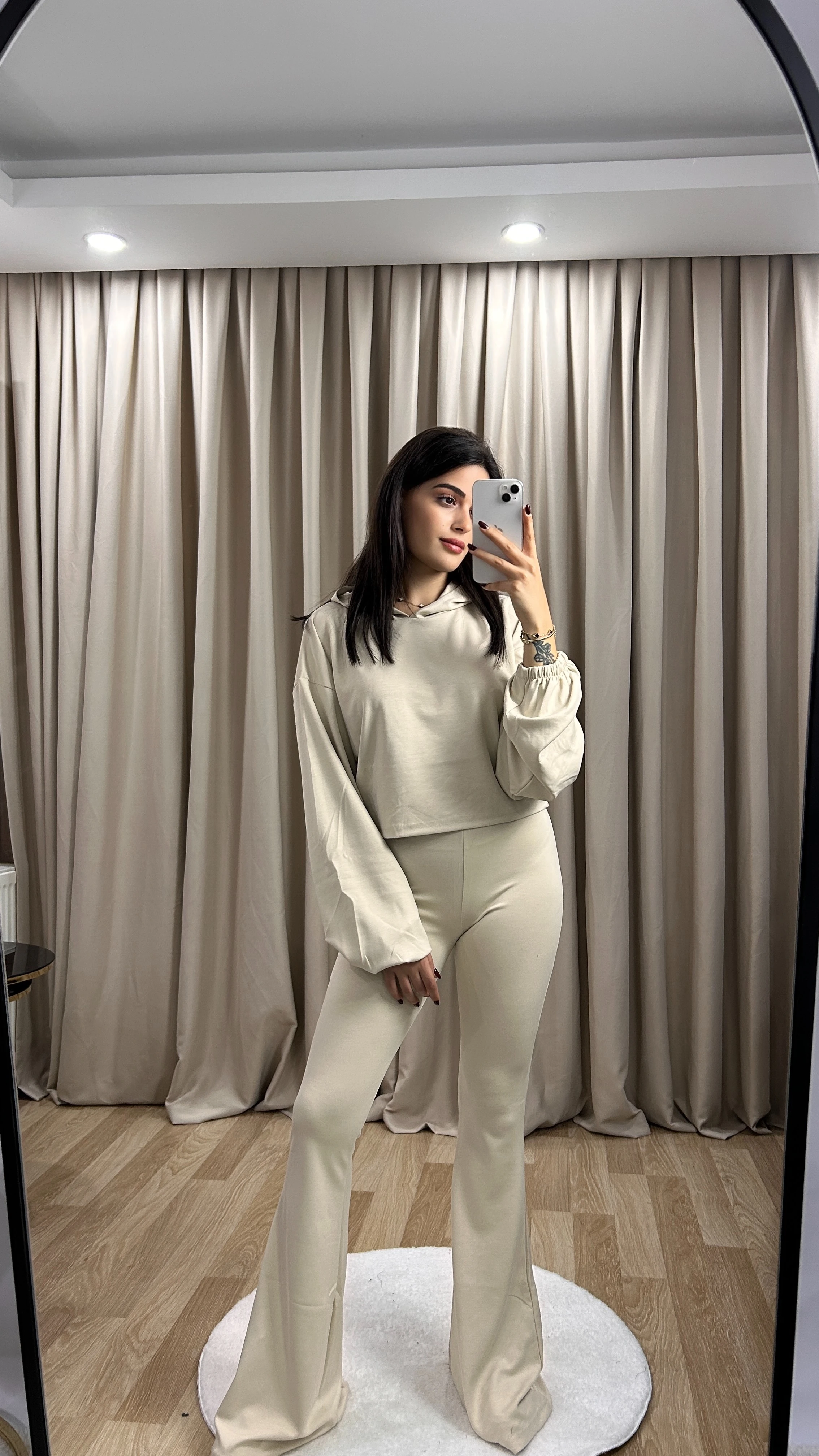 KAPŞONLU EŞOFMAN TAKIM - Ekru