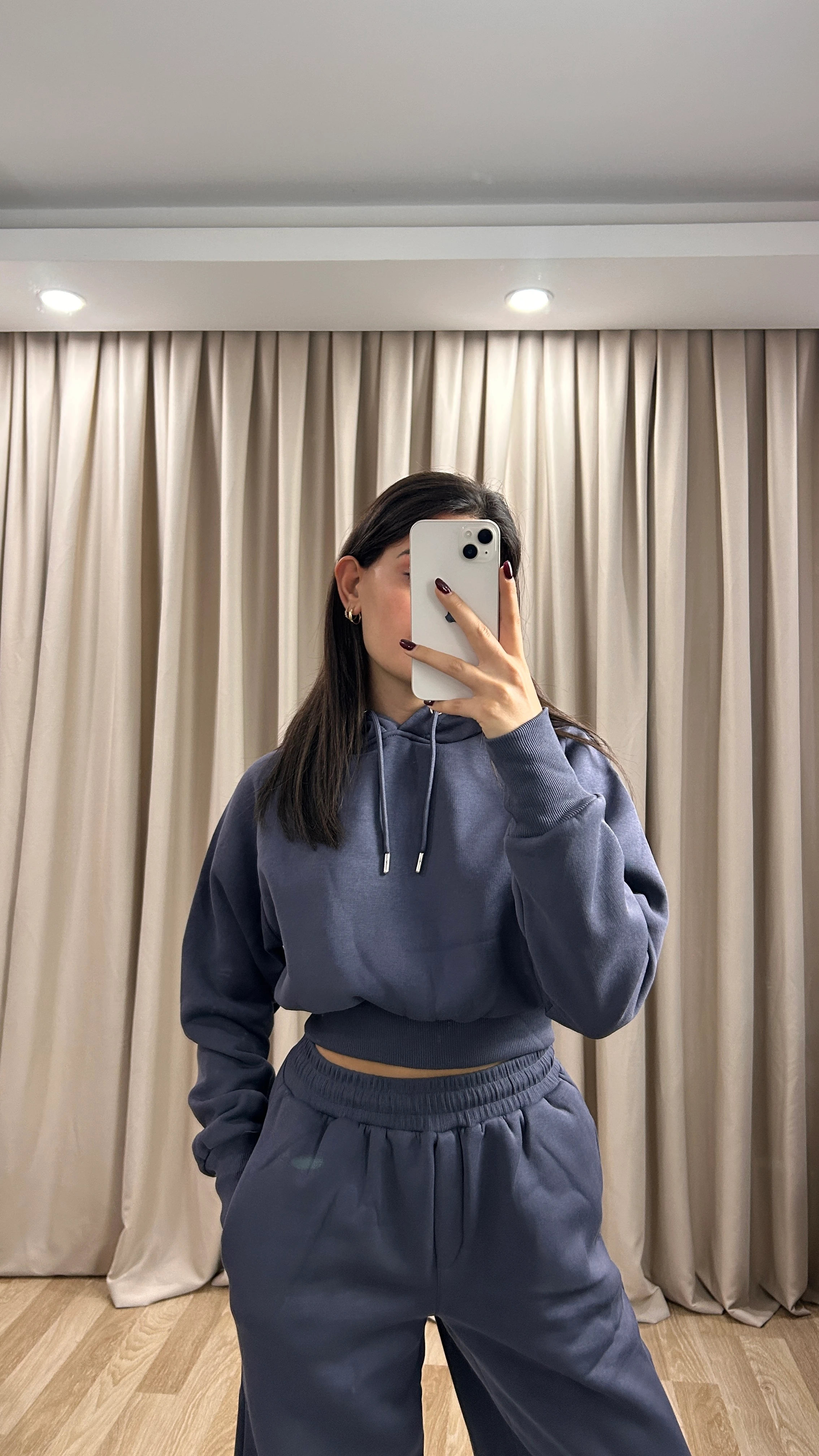 KAPŞONLU EŞOFMAN TAKIM