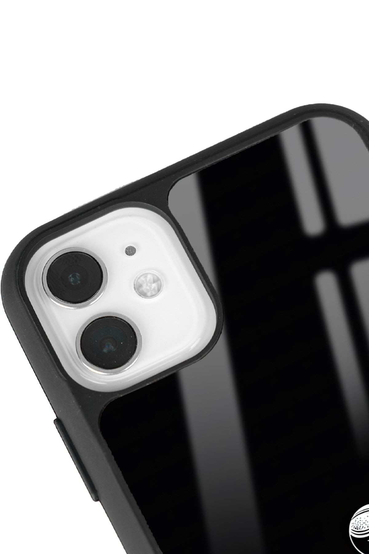 iPhone 11 Astronot Tatiana Tasarımlı Glossy Telefon Kılıfı