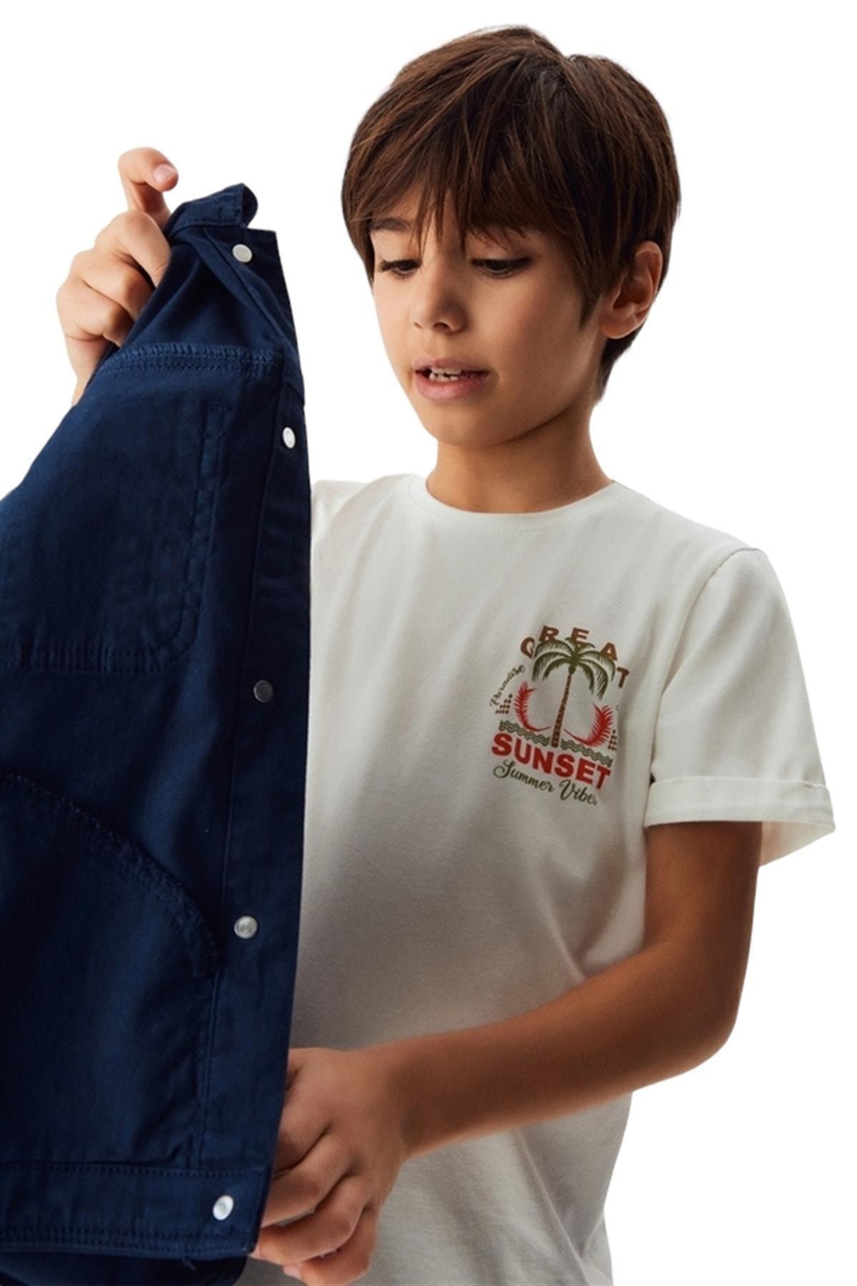 Erkek Çocuk Pamuklu Arka Baskılı Kısa Kol Tshirt