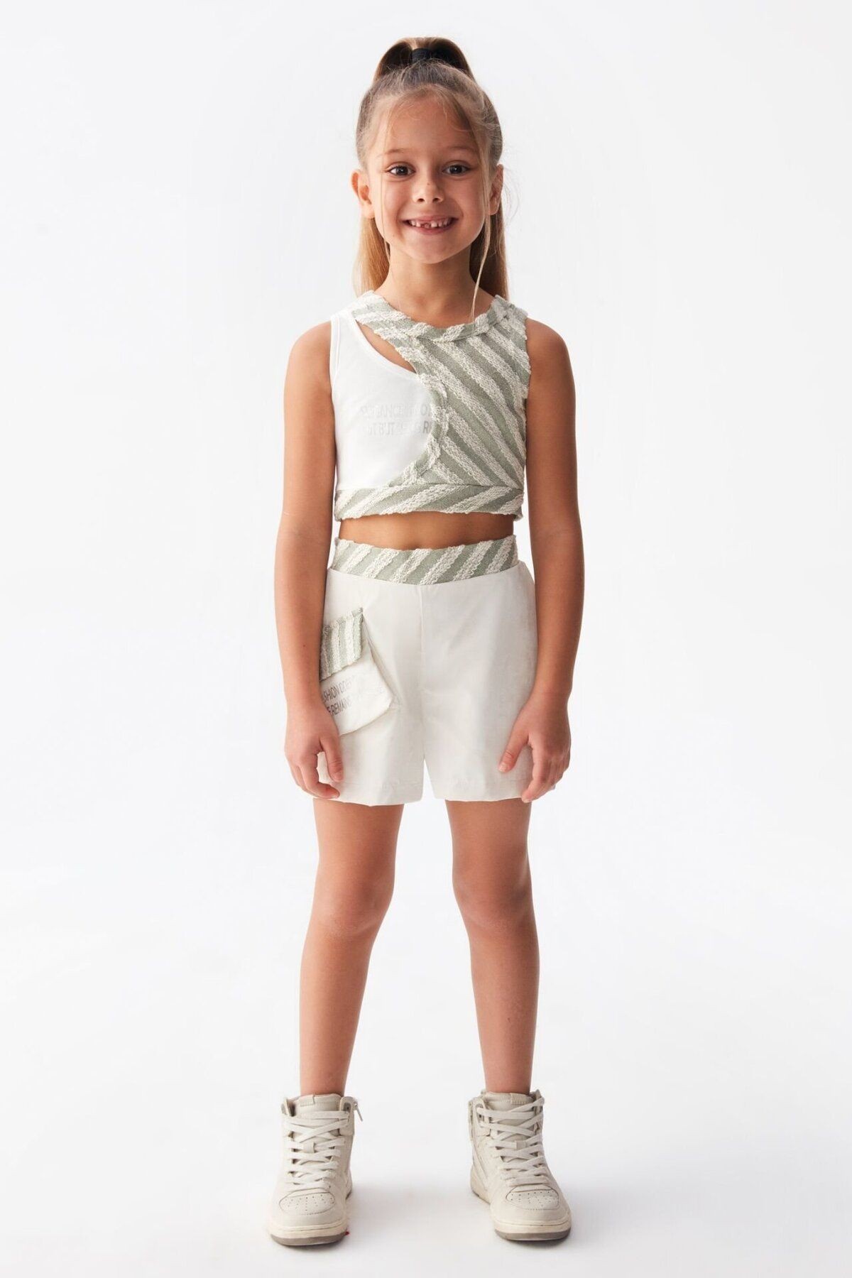 Nk Krem-Gri Star Şort ( 4-8 Size )