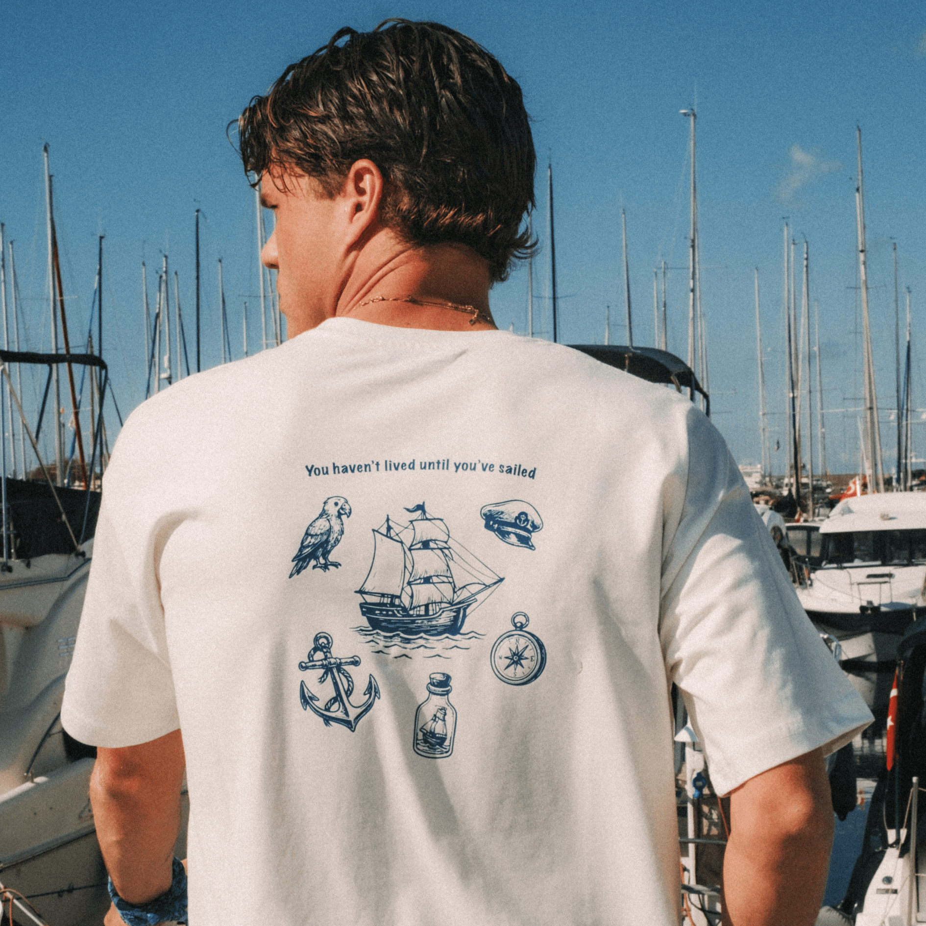 AYE CAPTAIN Beyaz T-shirt