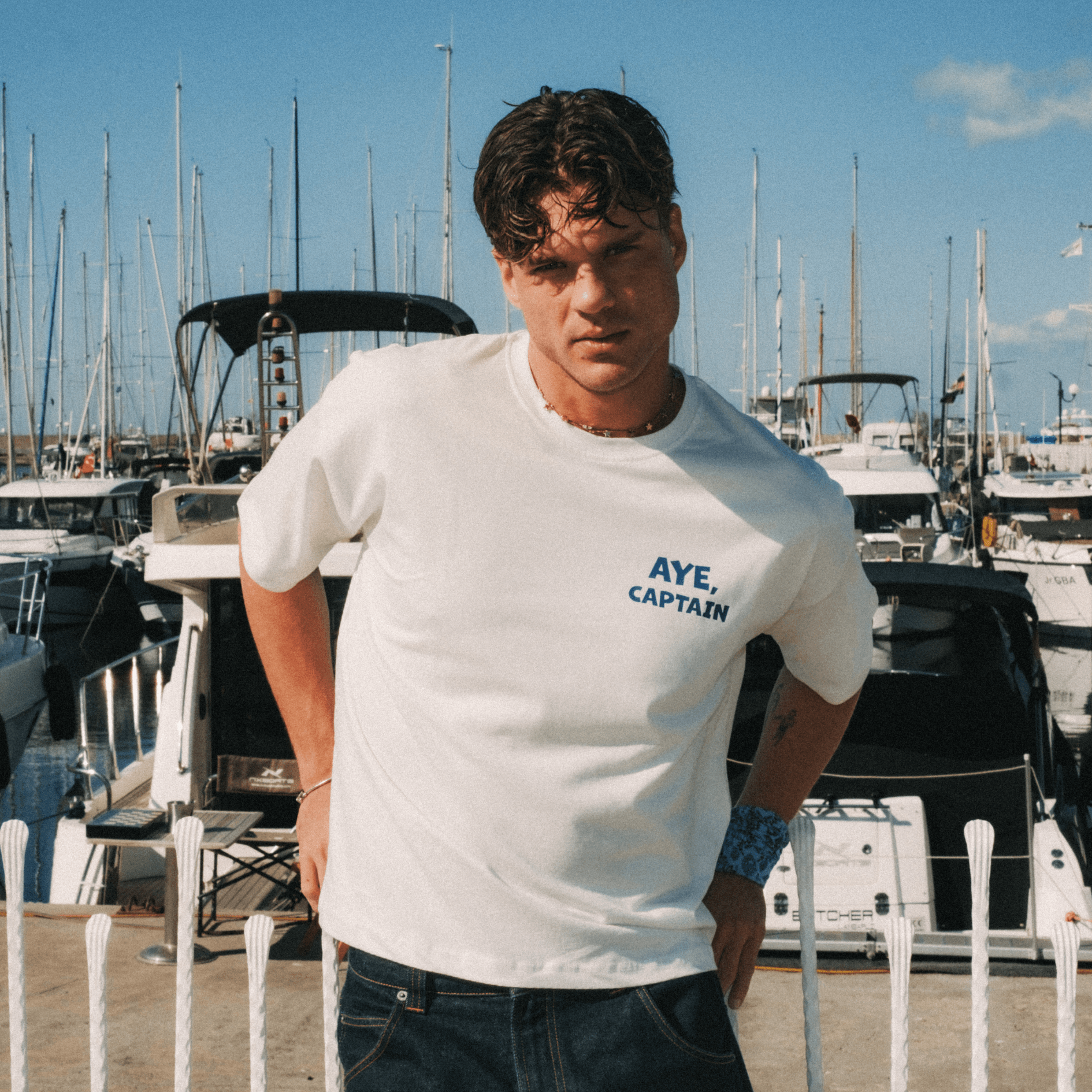AYE CAPTAIN Beyaz T-shirt