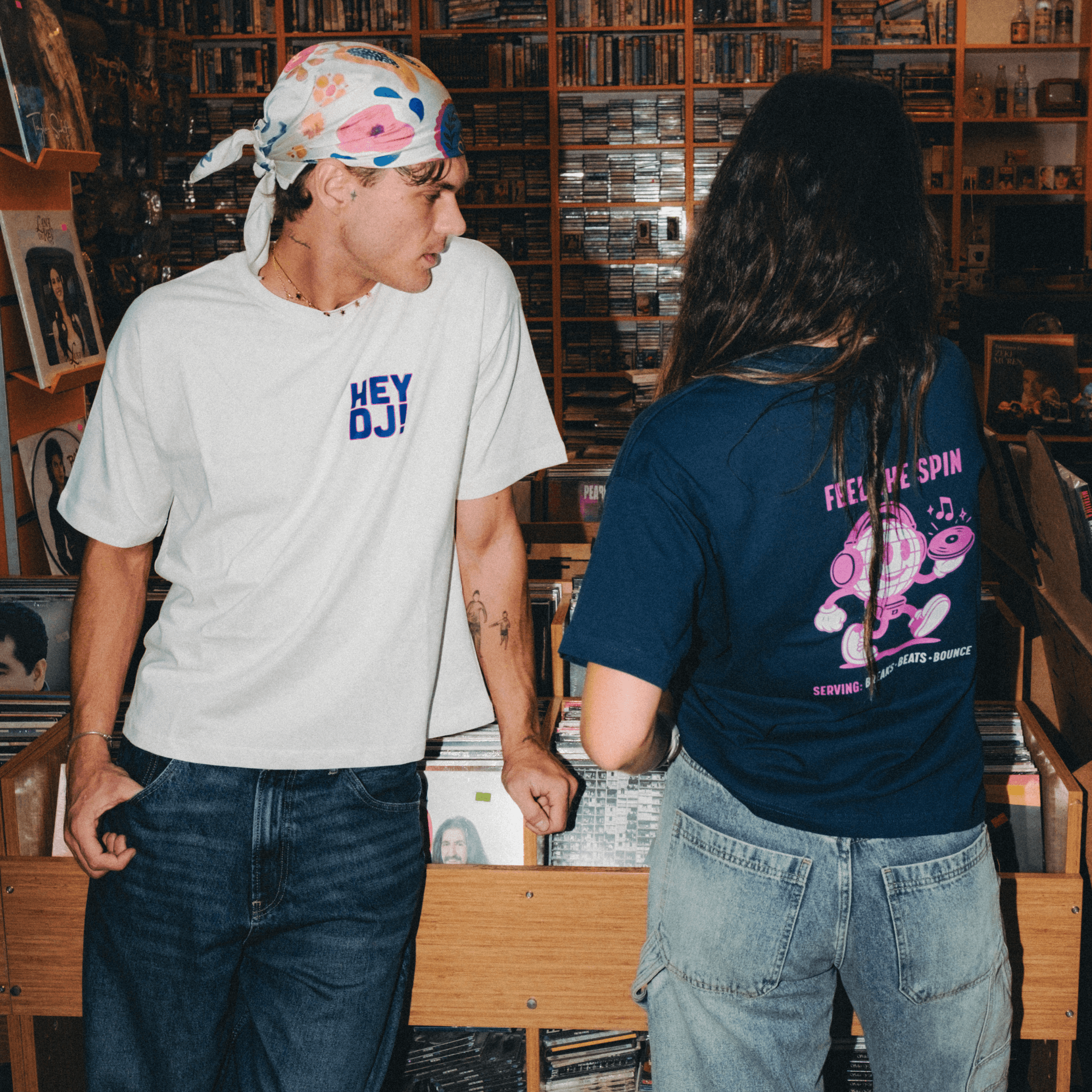 HEY DJ Beyaz T-shirt