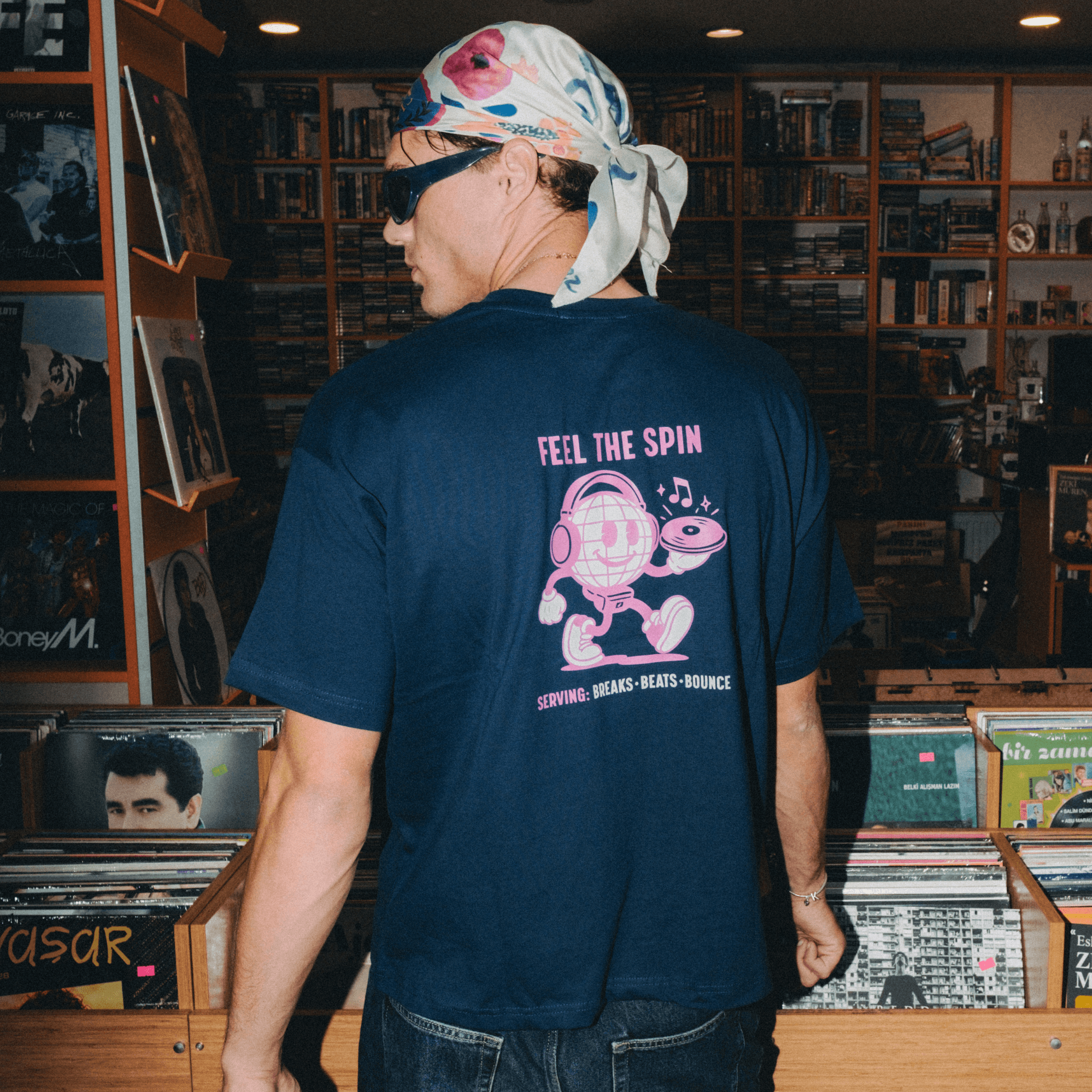 HEY DJ Indigo T-shirt