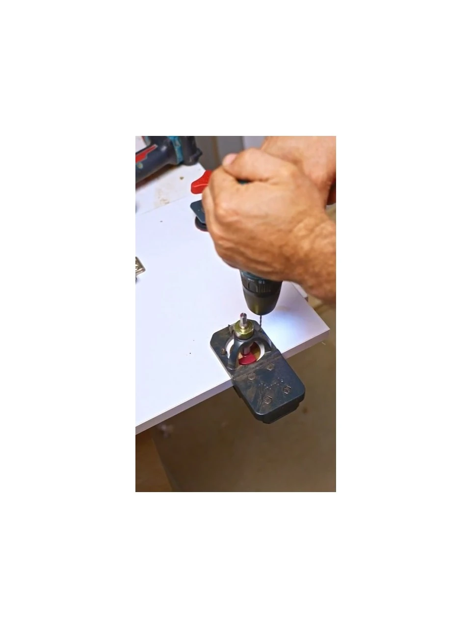 Hands Taş Menteşe Yuvası Delme Aparatı – Kapak Menteşe Delme ve Açma Yardımcısı