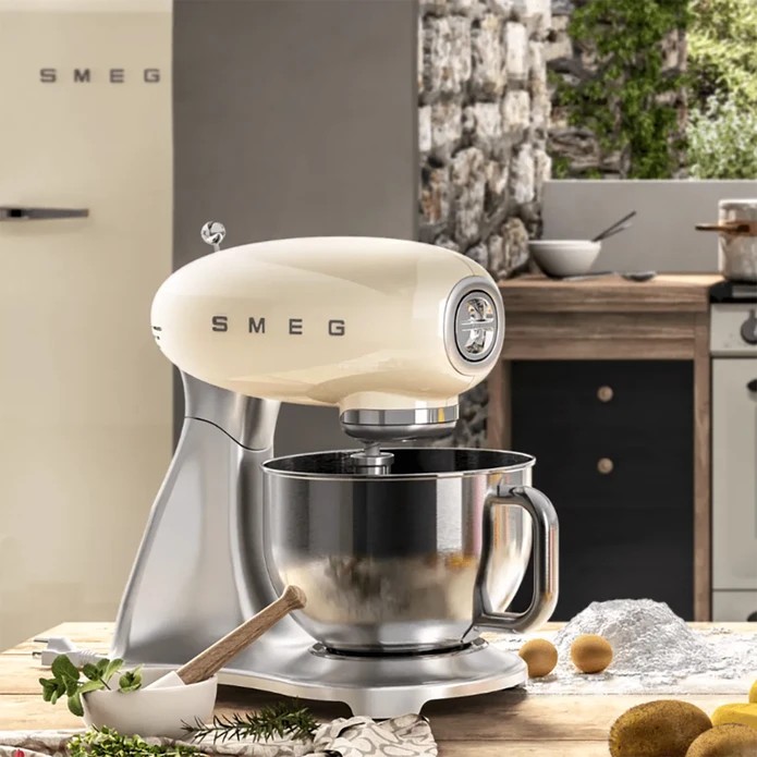 Smeg Krem Hamur Karıştırma Makinesi 