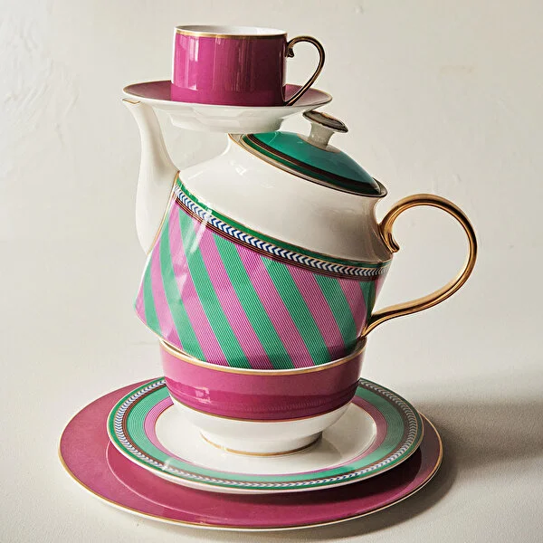 Pembe Porselen Yemek Tabağı 28 Cm Chique Collection by Pip Studio