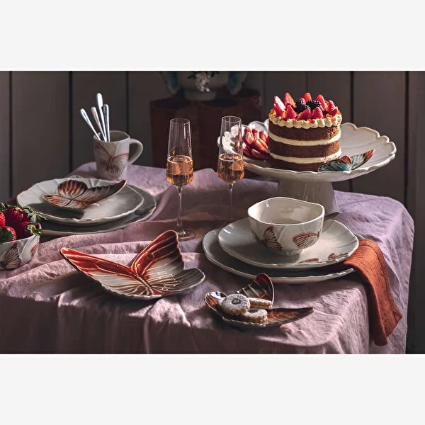Beyaz Seramik Servis Kasesi 15 Cm Cloudy Butterflies Collection by Bordallo Pinheiro