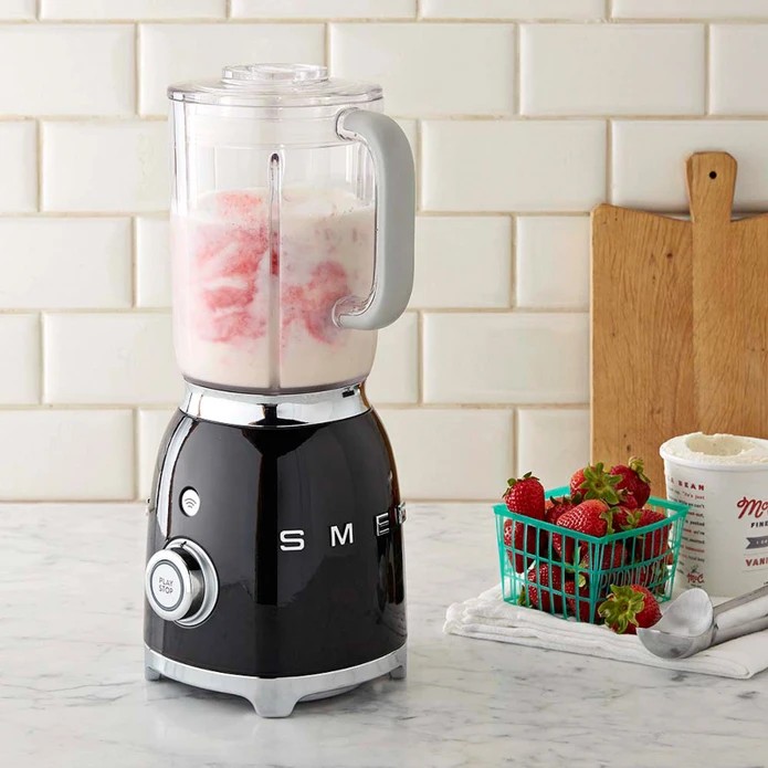 SMEG Siyah Blender 